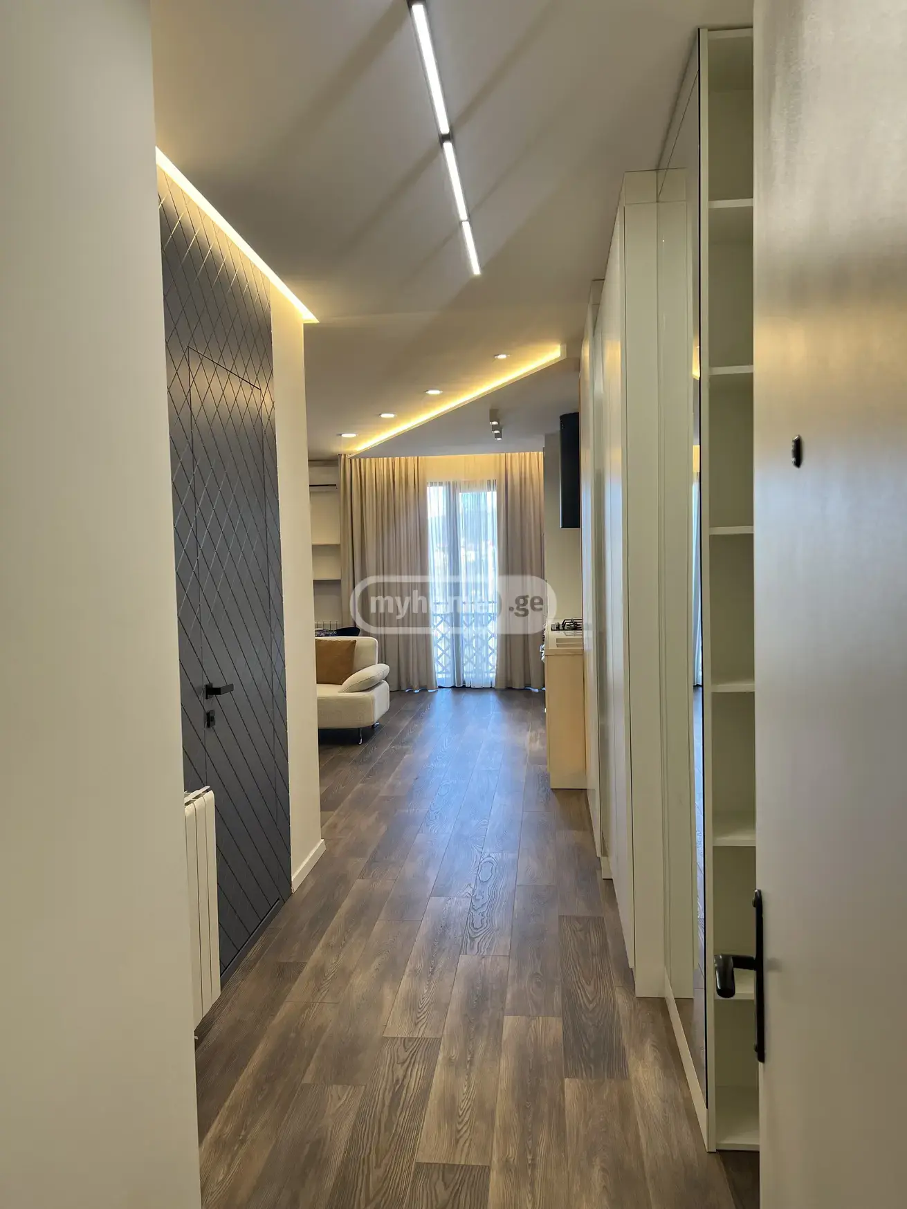 For Rent 3 Room Apartment Kutaisshi view 3