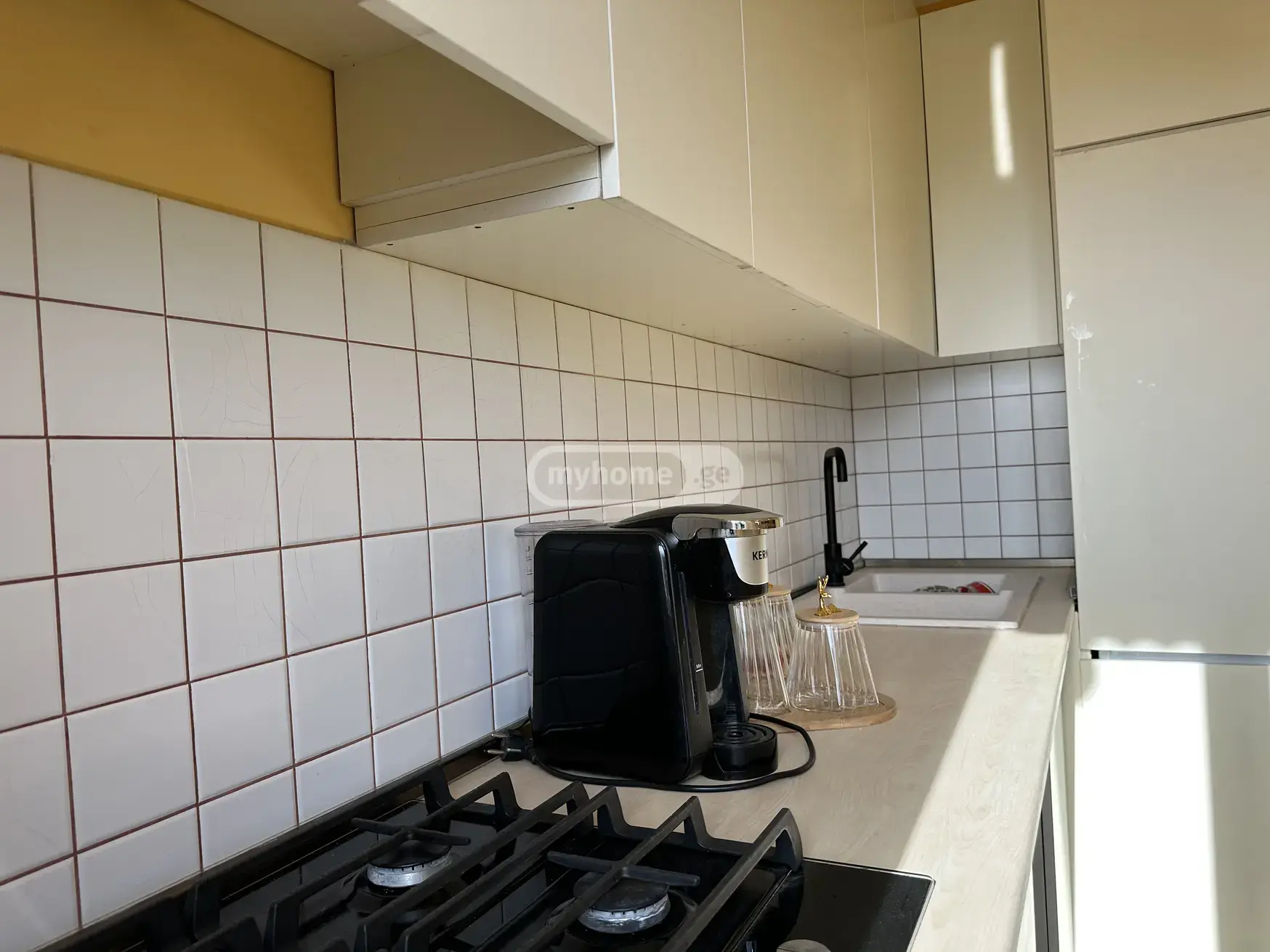 For Rent 5 Room Apartment Kutaisshi view 4