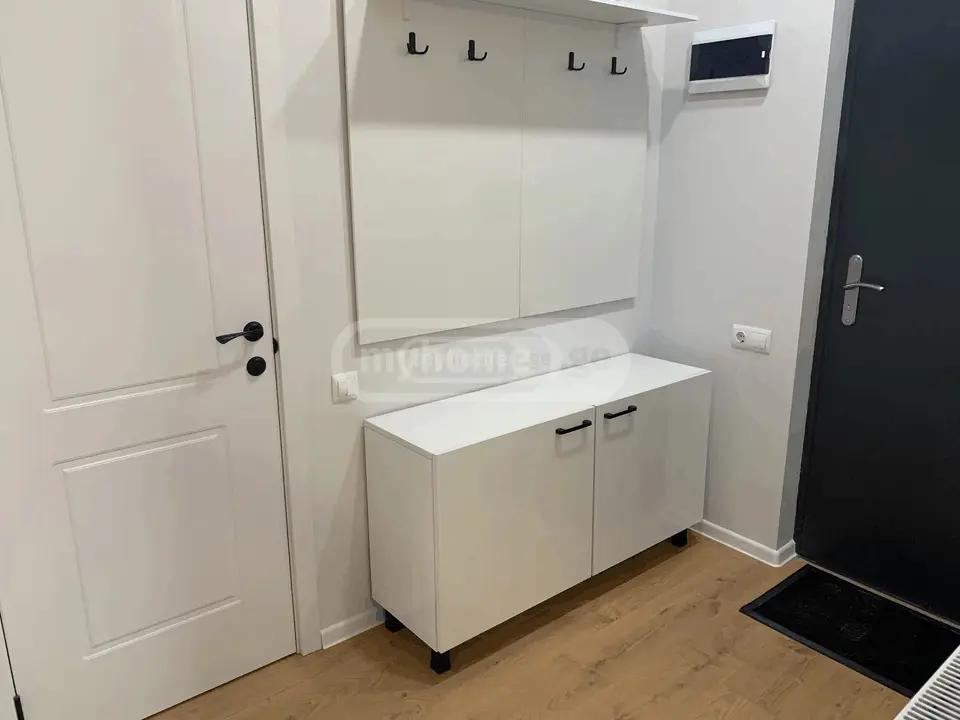 For Rent 2 Room Apartment Avlabarshi view 4