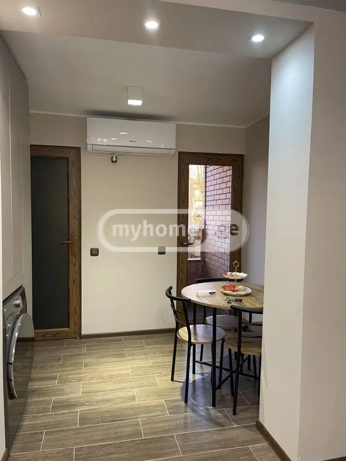 For Rent 3 Room Apartment Kutaisshi view 4