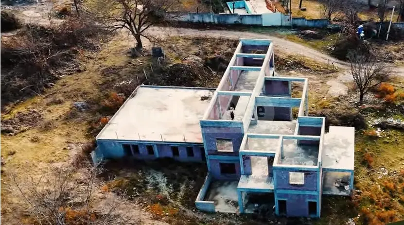 For Sale 10+ Room Country House Dushetshi view 4