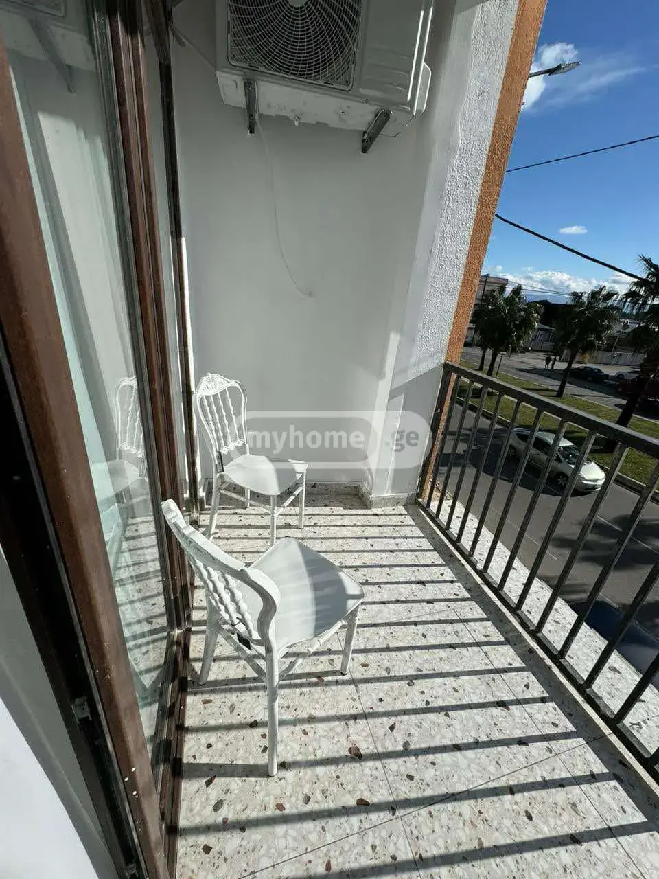 For Rent 3 Room Apartment Kutaisshi view 7