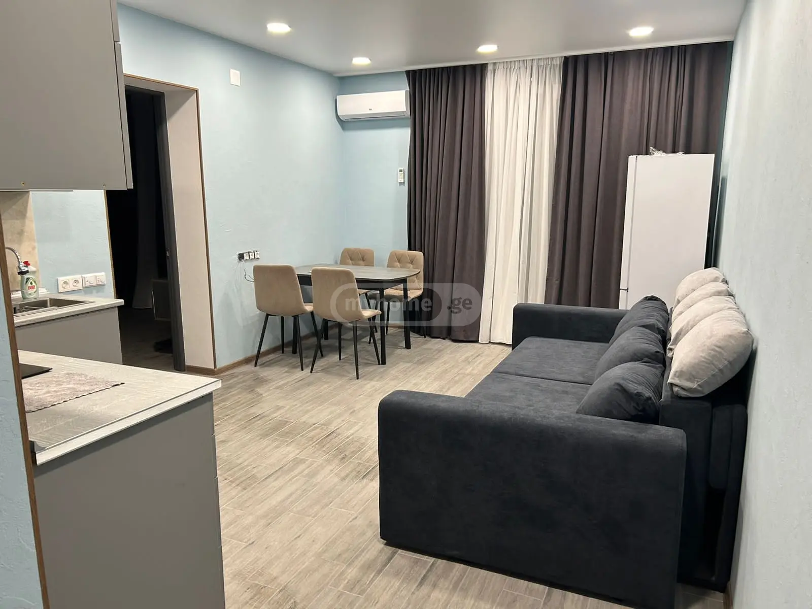 For Rent 2 Room Apartment view 4