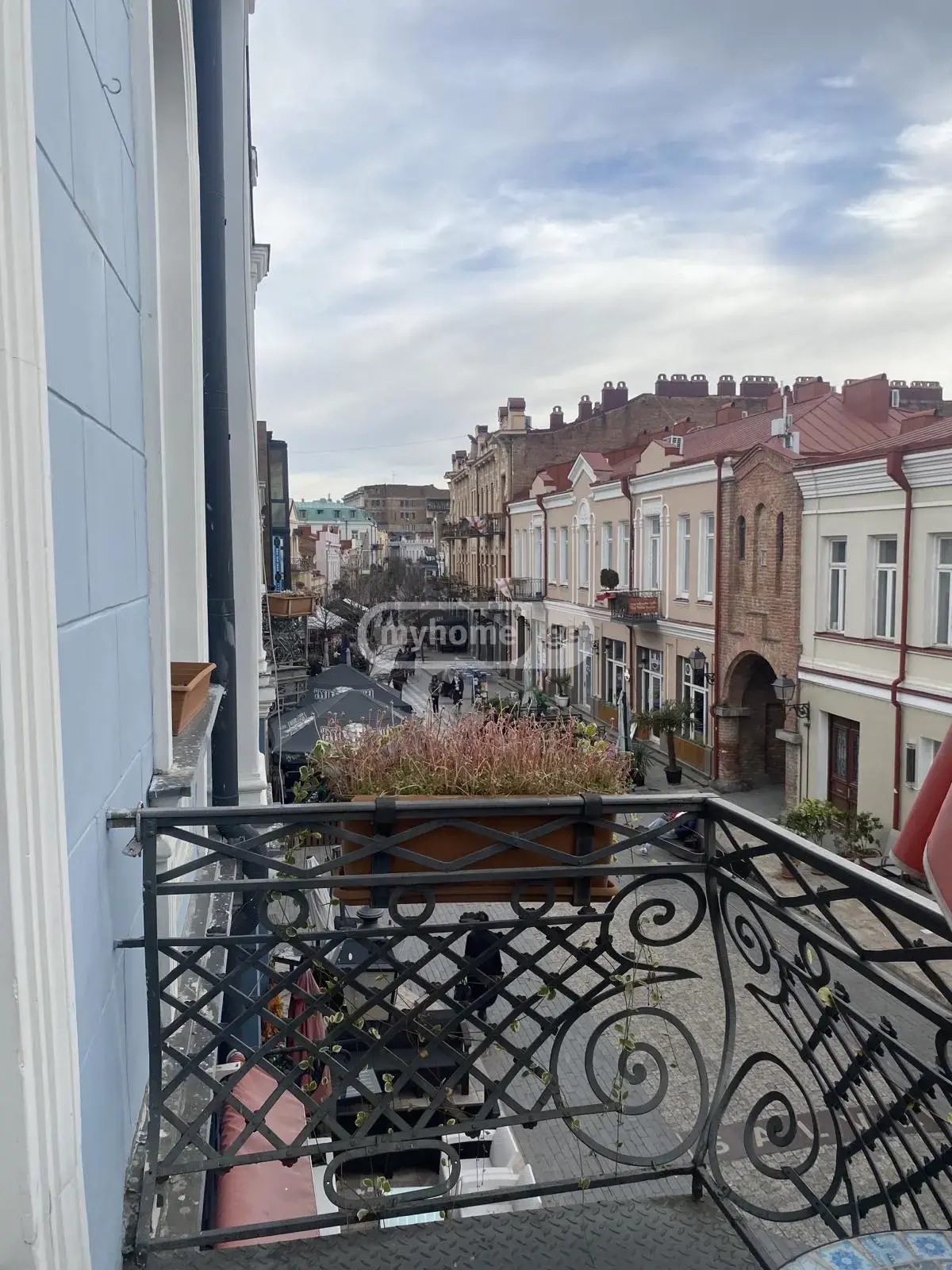 For Sale 10+ Room Sastumro Chughuretshi view 12