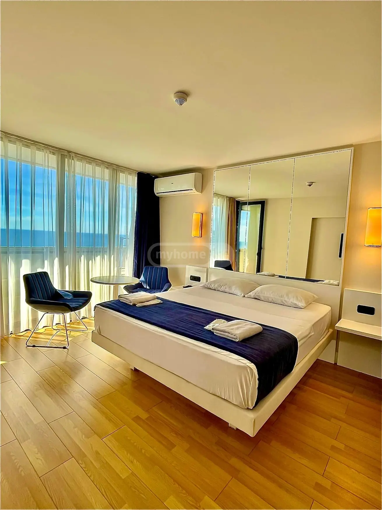 Daily Rent 1 Room Apartment view 2