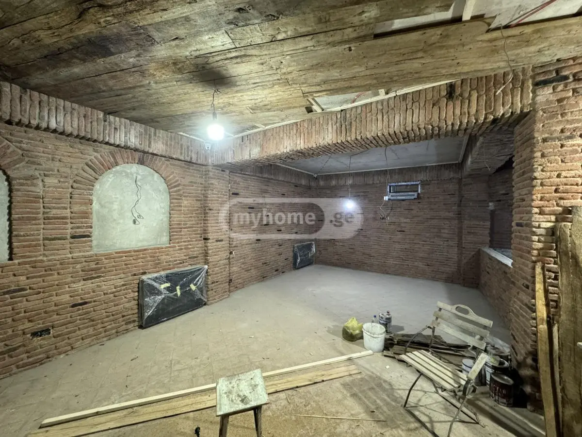 For Sale Universaluri Commercial Space Avlabarshi view 9