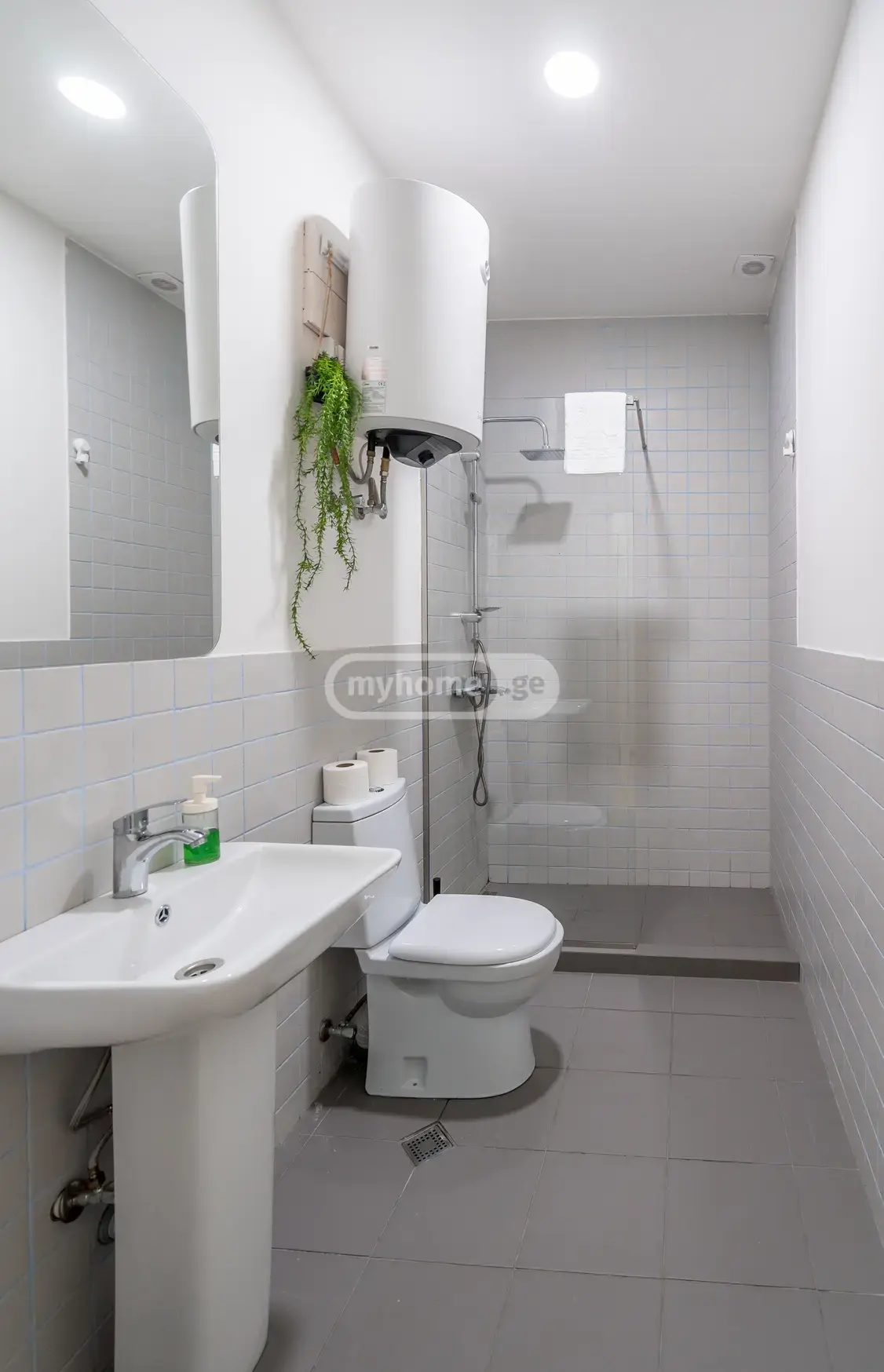 For Sale 4 Room Sastumro Mtatsmindaze view 11