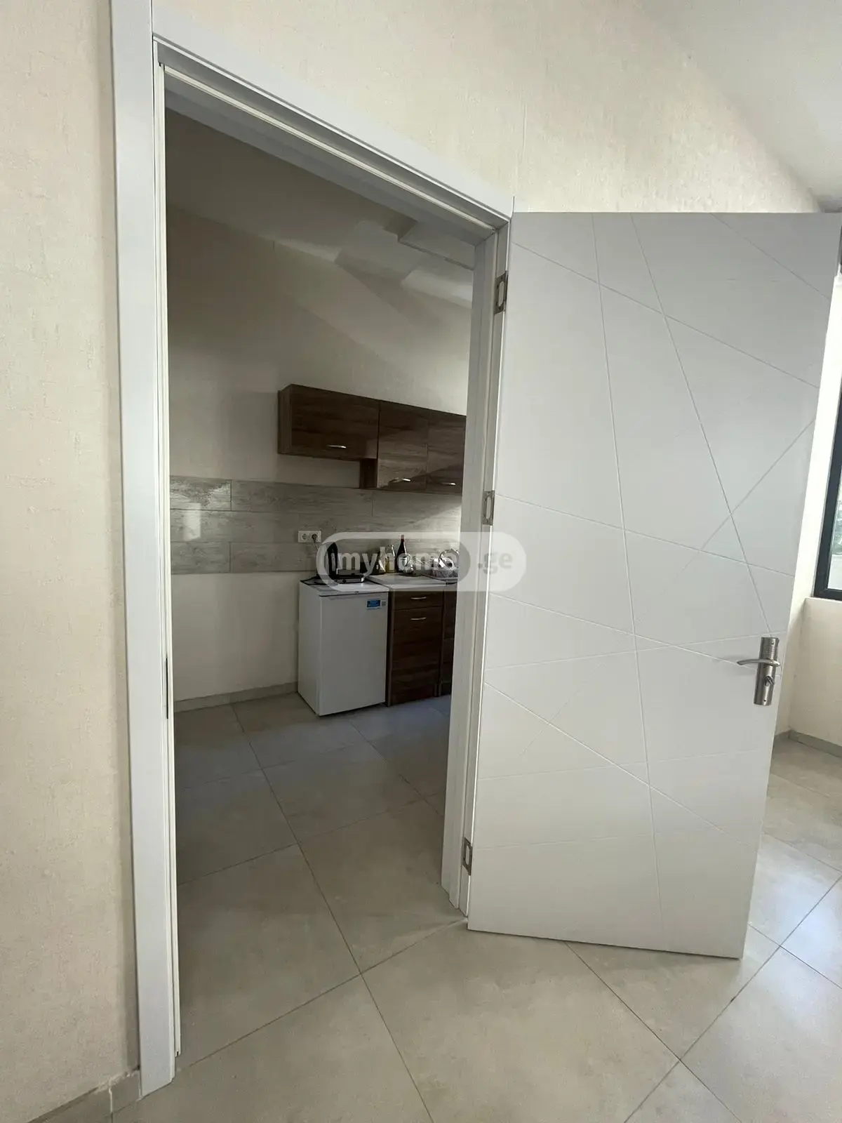 For Sale Saopise Commercial Space Vashlijvarshi view 6