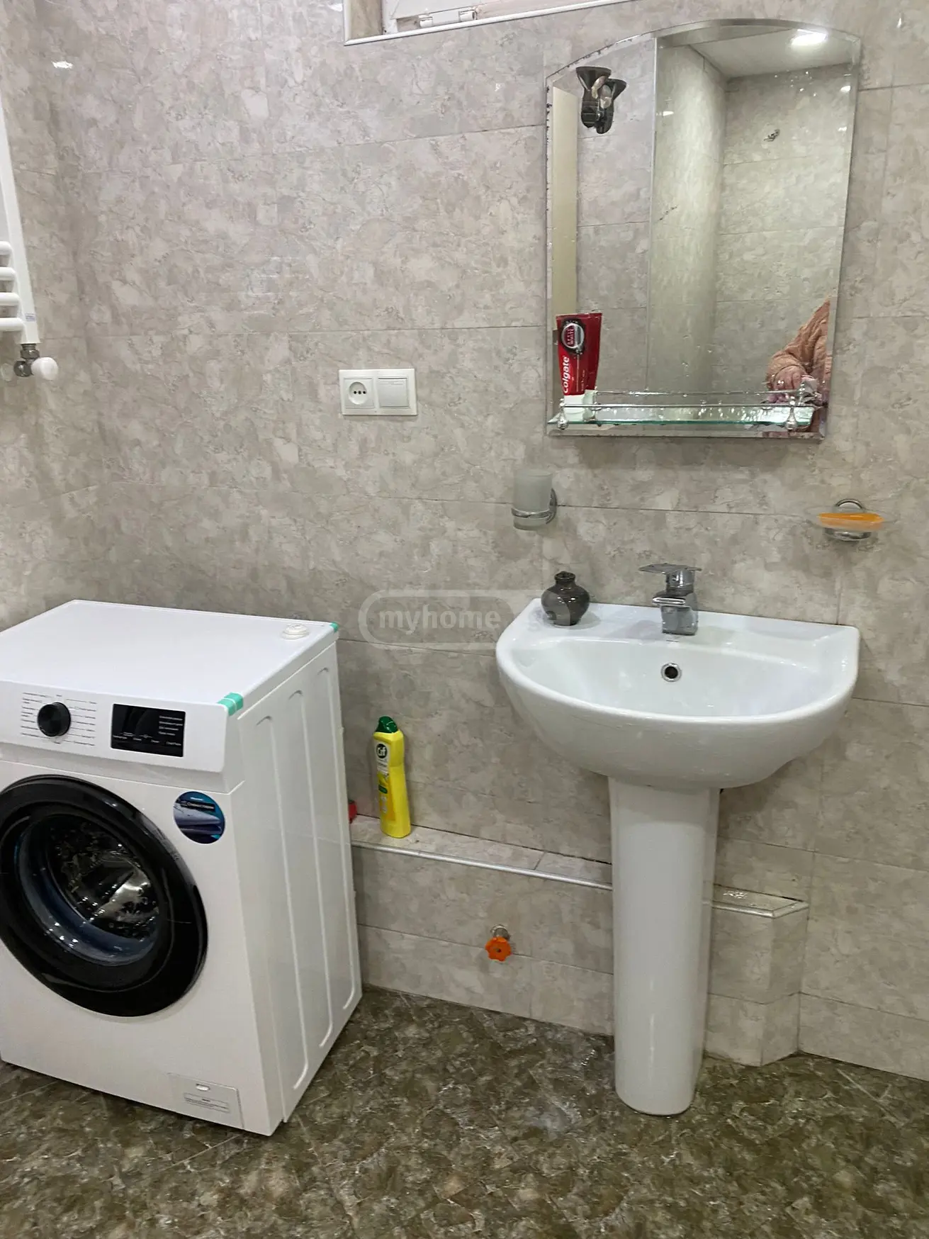 For Rent 3 Room Apartment Mtatsmindaze view 8