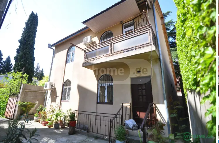 For Sale 8 Room Private House Isanshi view 1