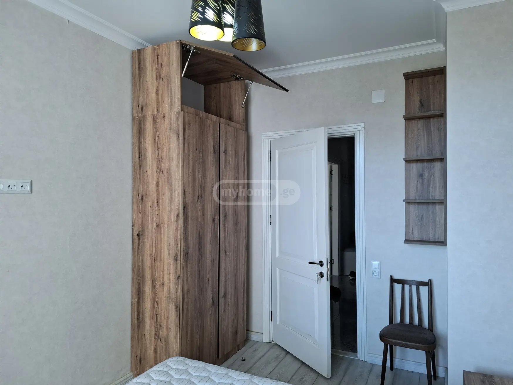 ქირავდება 3-ოთახი ბინა view 9