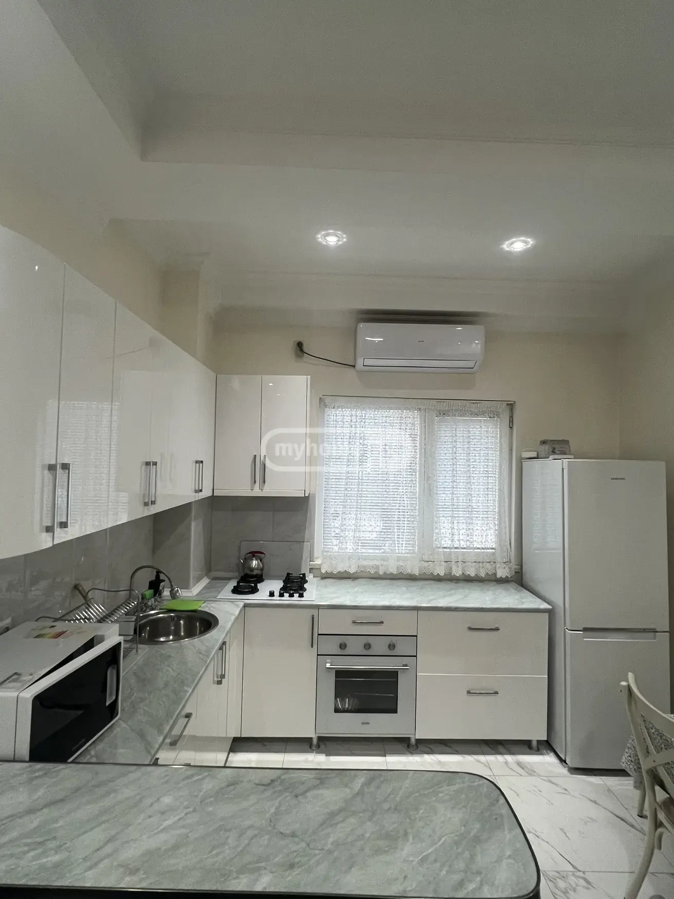 For Rent 2 Room Apartment Kutaisshi view 4