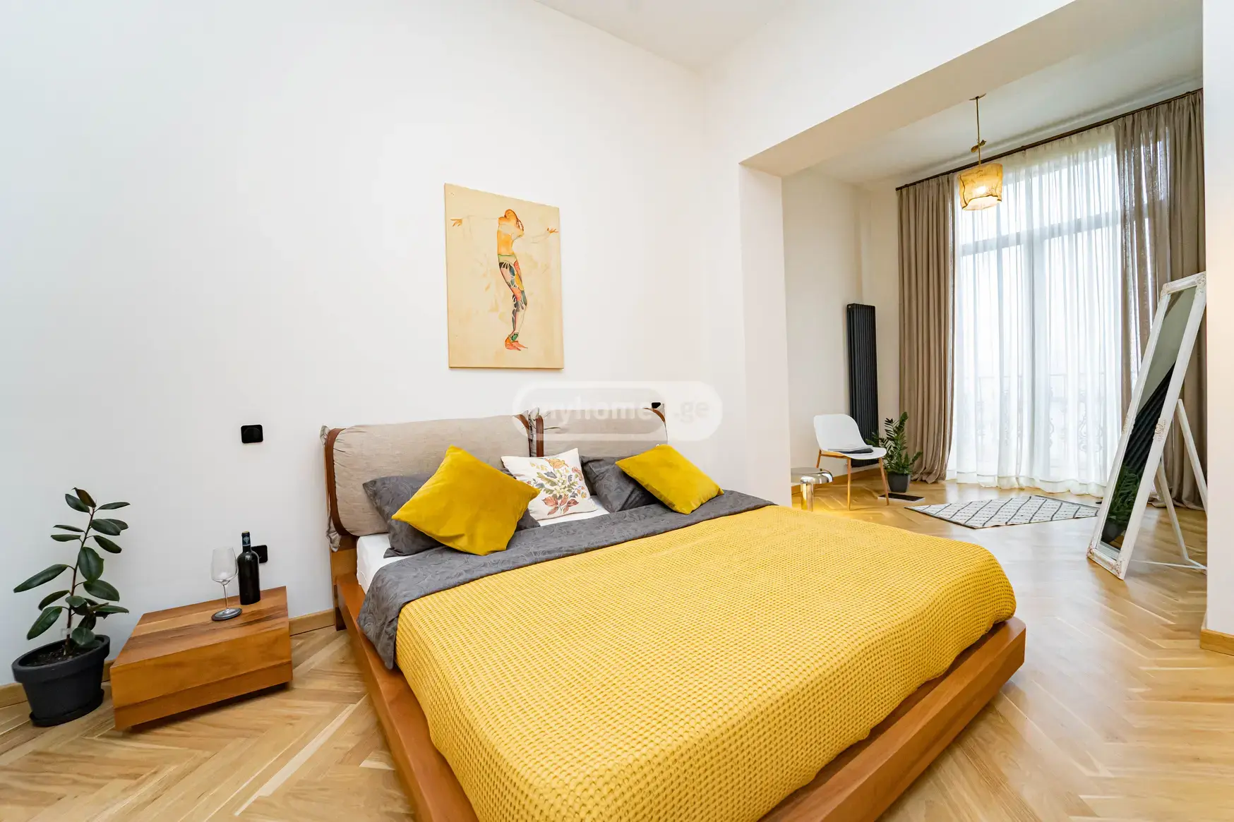 For Rent 3 Room Apartment Mtatsmindaze view 5