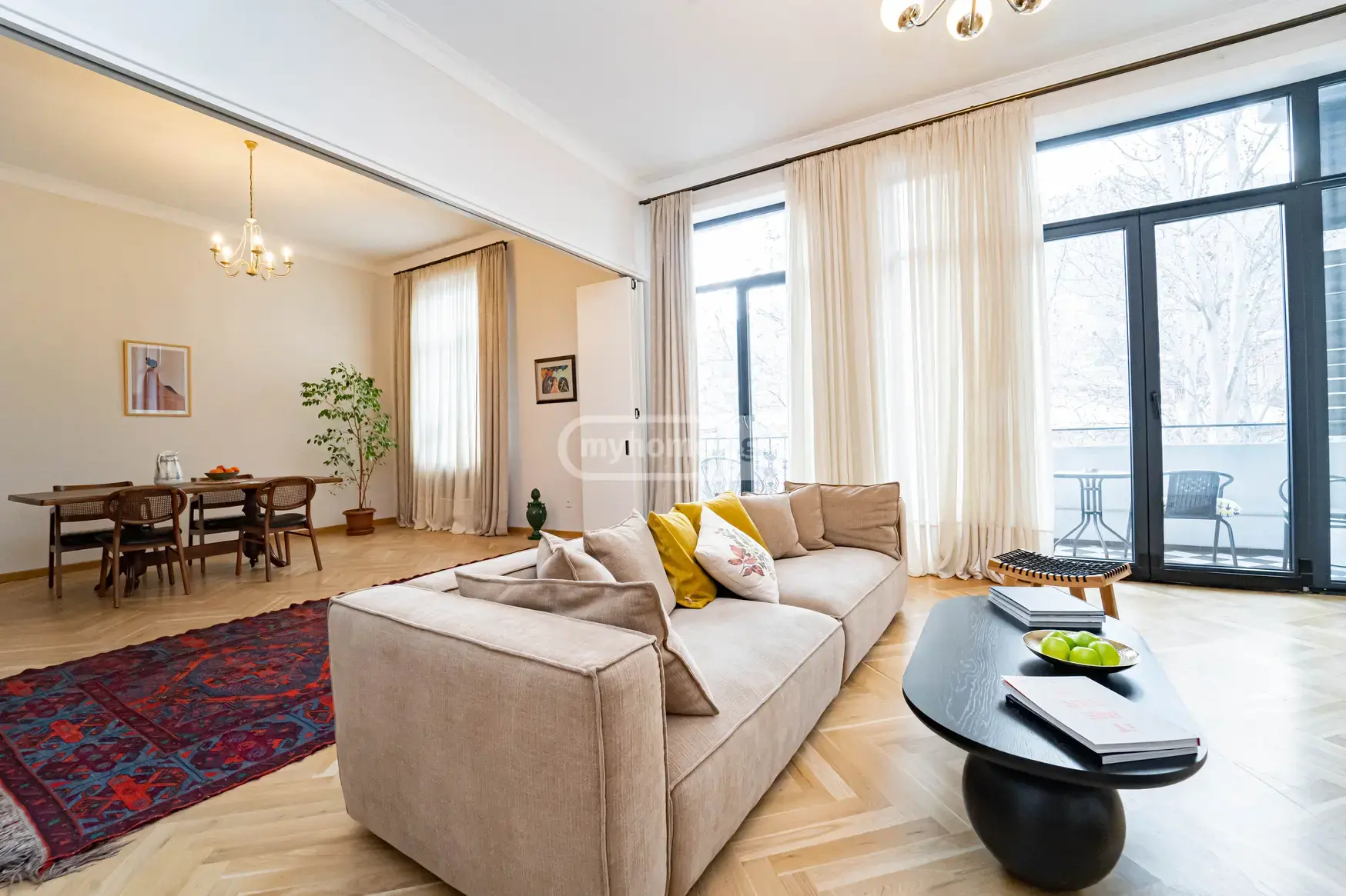 For Rent 3 Room Apartment Mtatsmindaze view 2