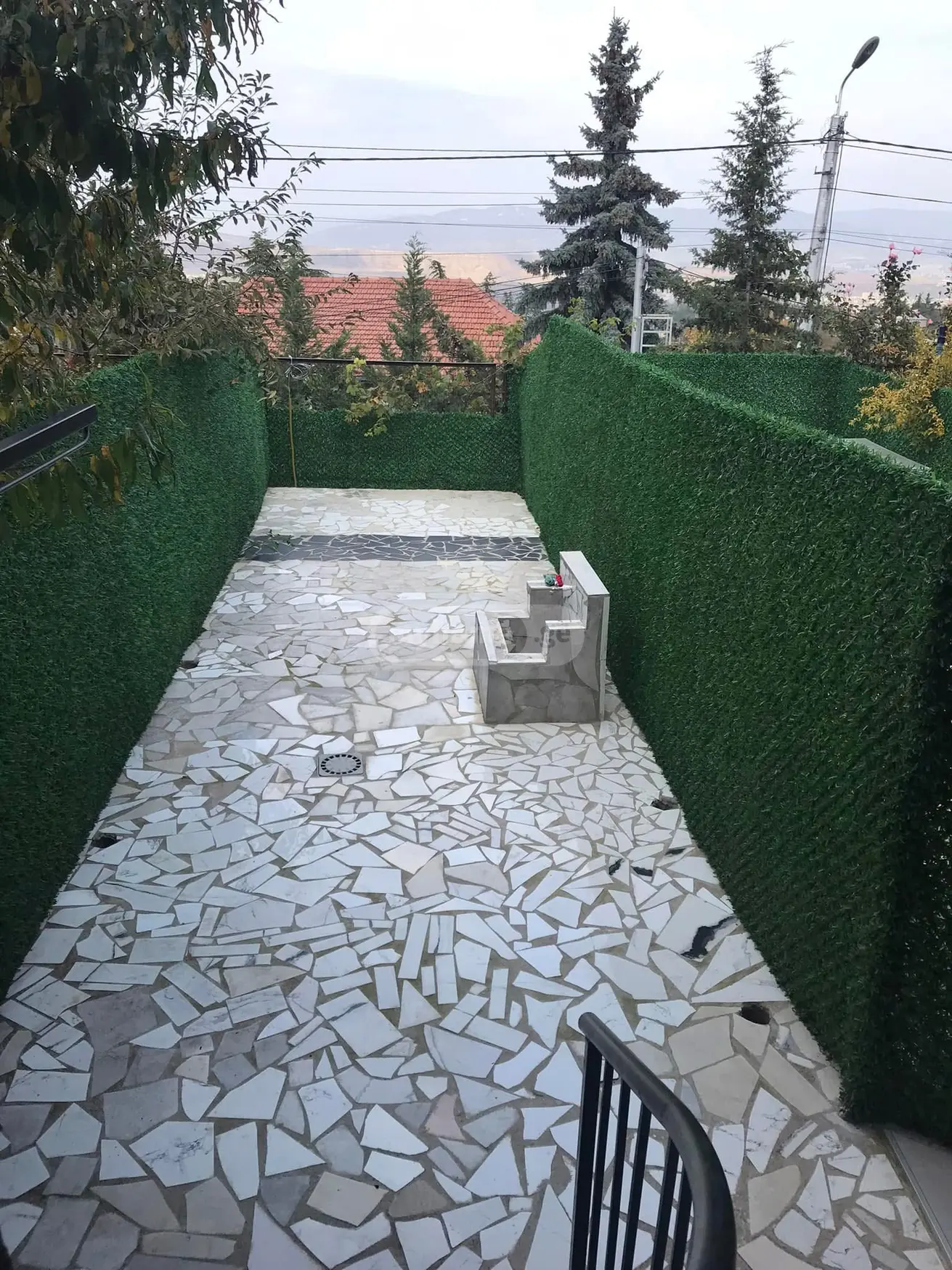 For Sale 5 Room Apartment Tsqnetshi view 11