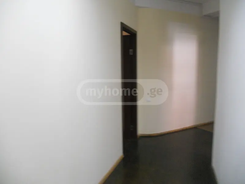 For Rent Saopise Commercial Space Veraze view 10