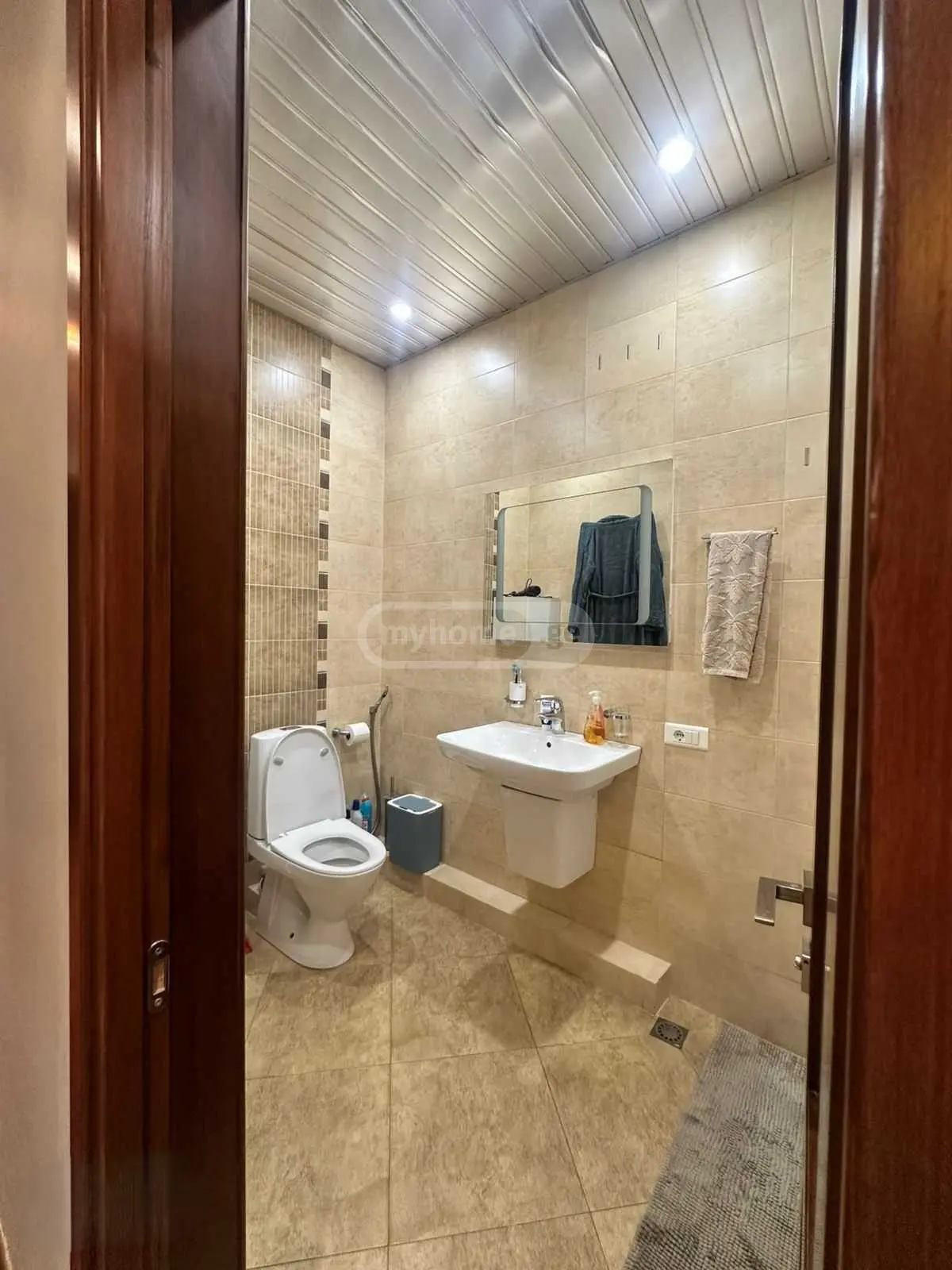 For Sale 4 Room Apartment view 12