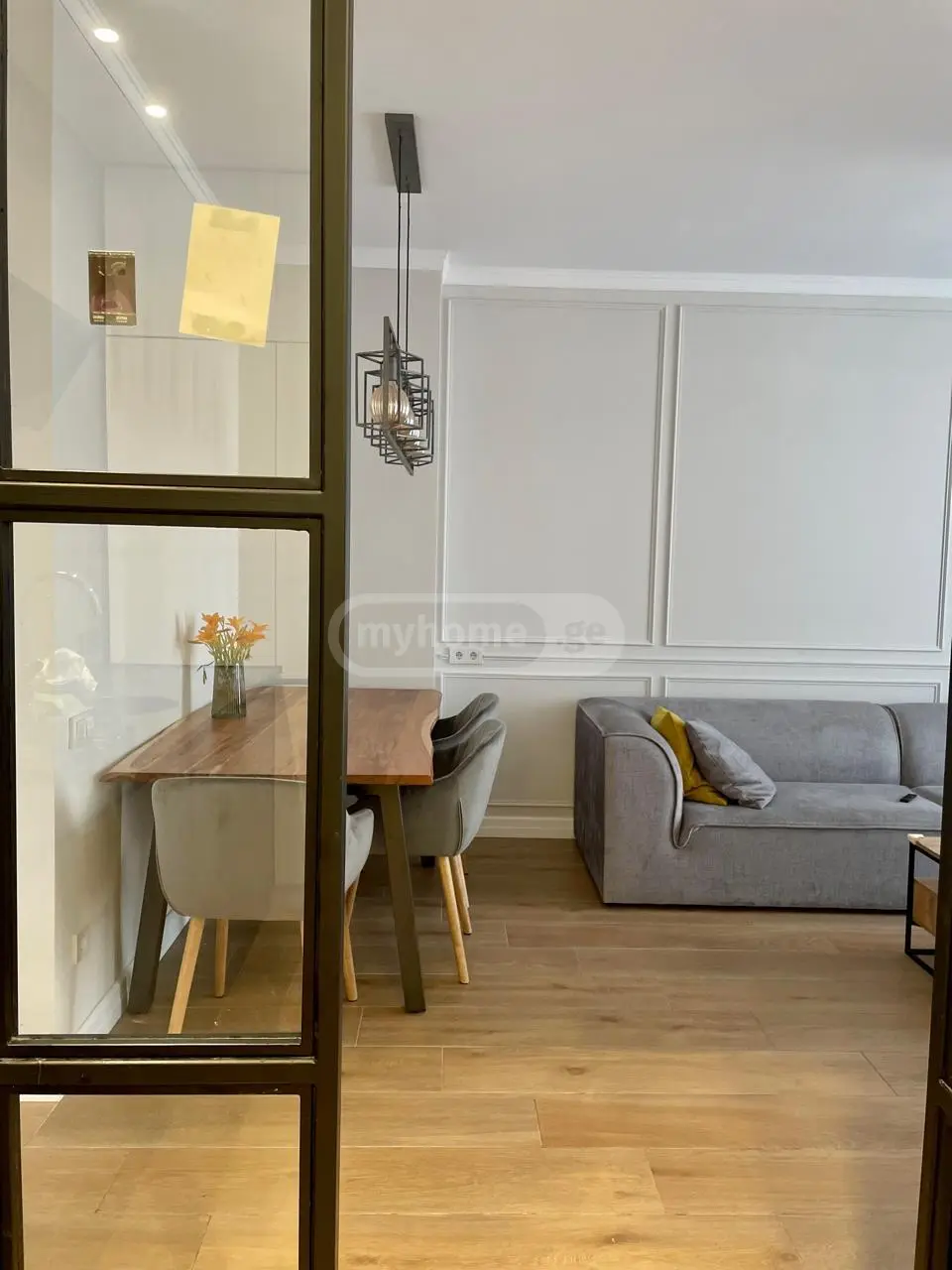 For Rent 3 Room Apartment view 1