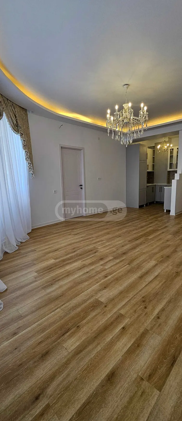 For Sale 4 Room Apartment view 7