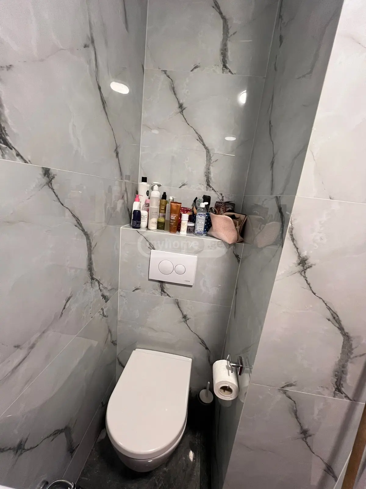 For Sale 3 Room Apartment view 8