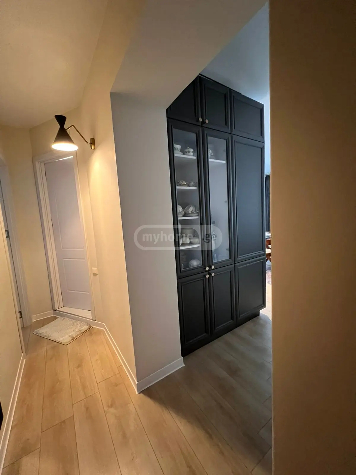 For Sale 3 Room Apartment view 3