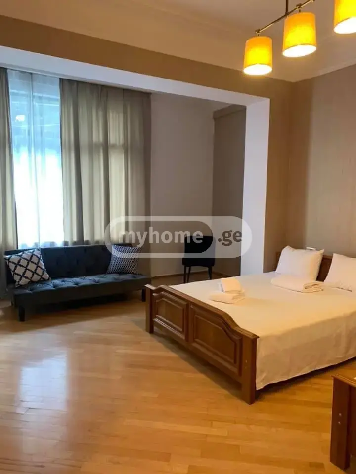 For Rent 10+ Room Sastumro Veraze view 3