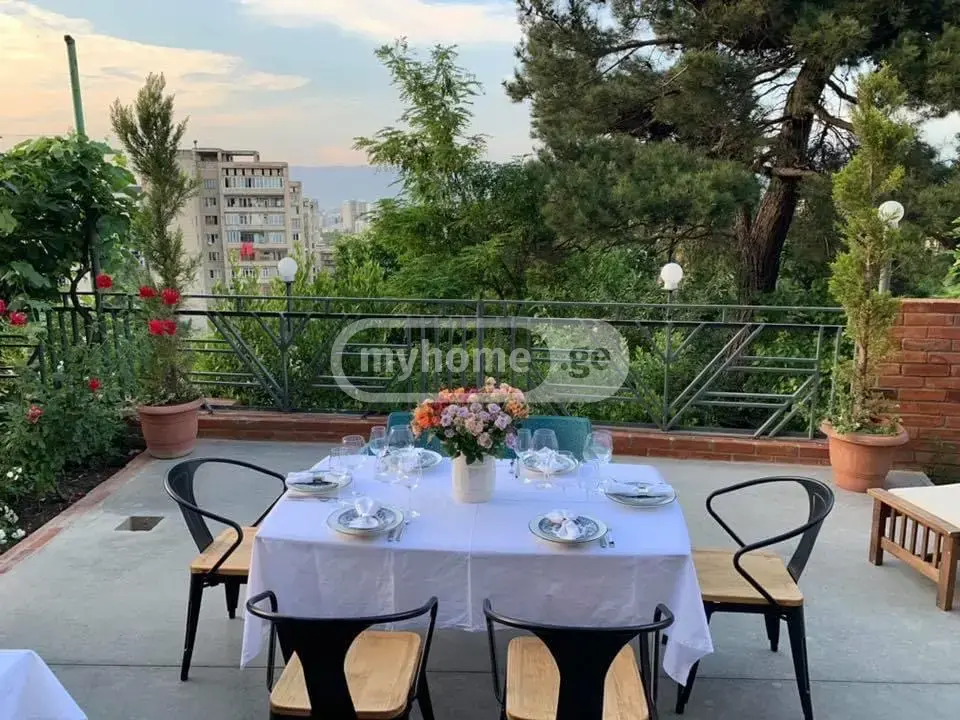 For Rent 10+ Room Sastumro Veraze view 12