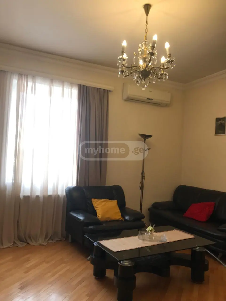 For Rent 4 Room Apartment Mtatsmindaze view 1