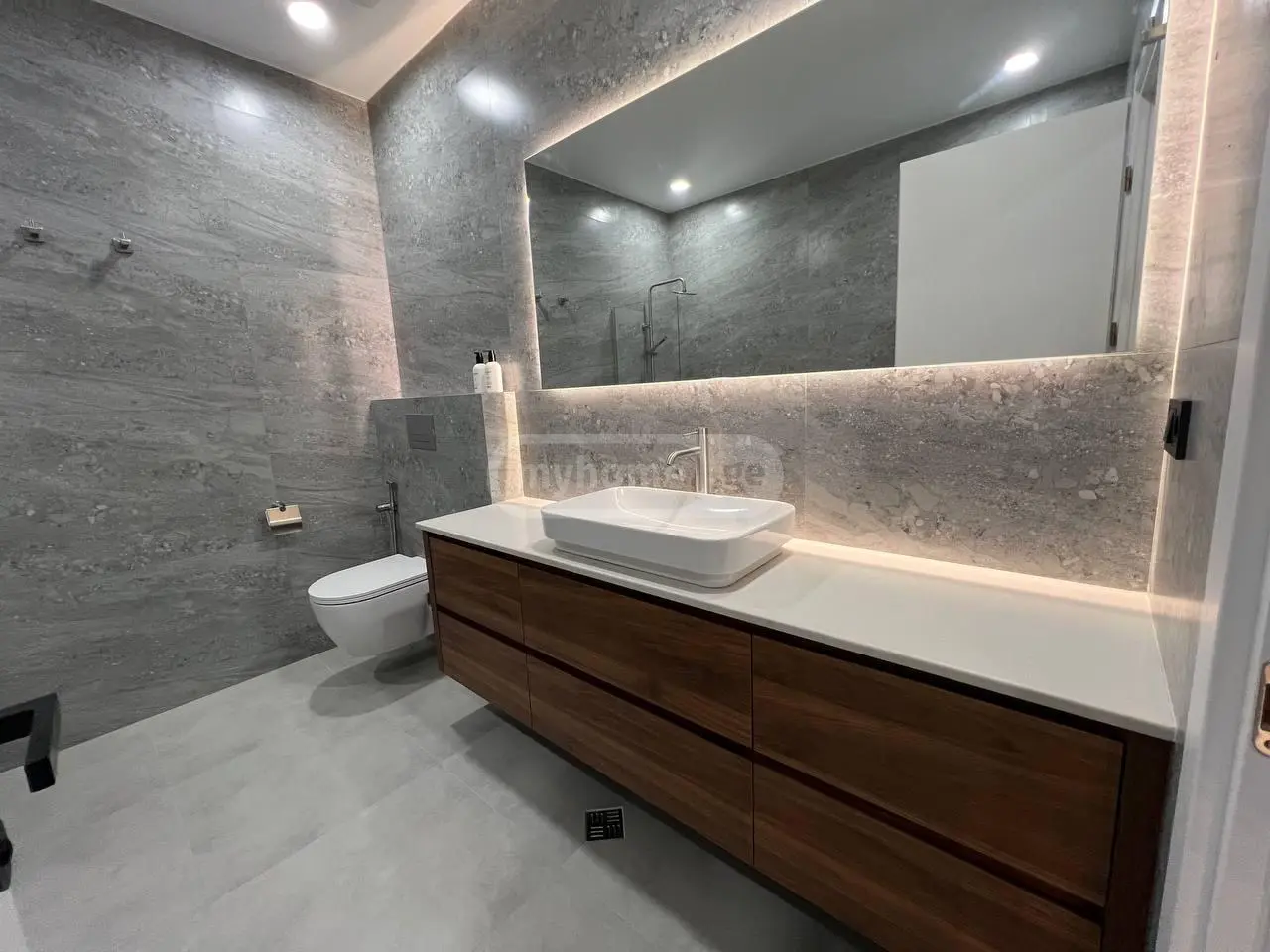 For Sale 1 Room Apartment view 4