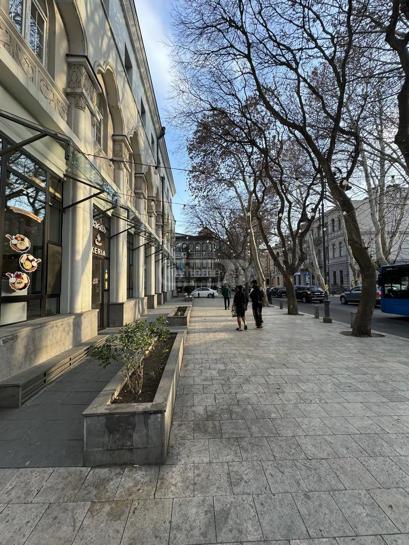 For Sale 4 Room Apartment Chughuretshi view 10