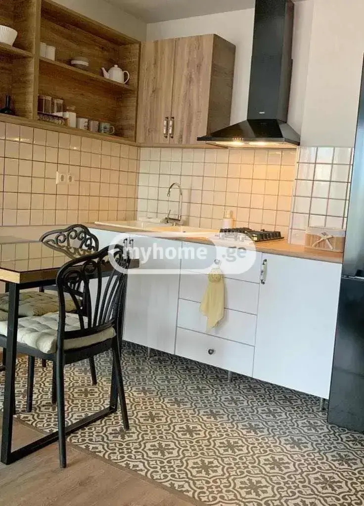 For Rent 3 Room Apartment Kutaisshi view 6