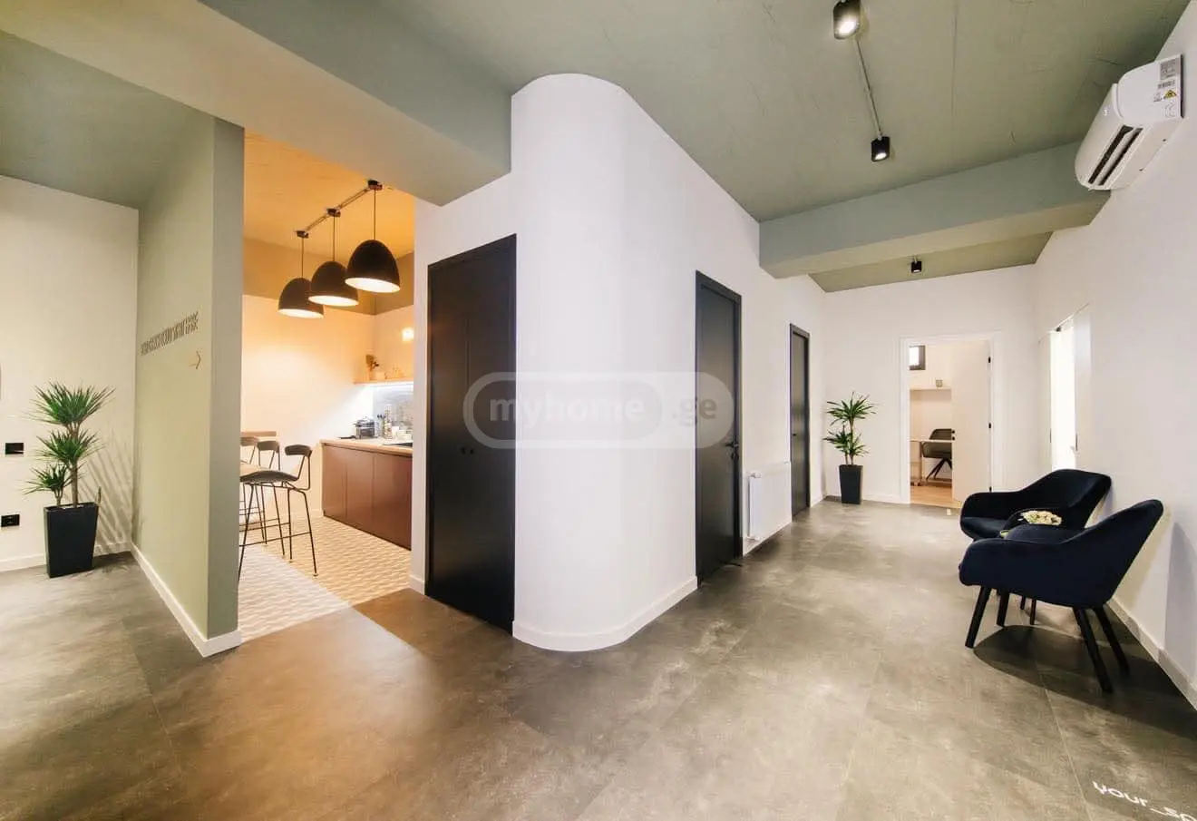 For Rent Saopise Commercial Space Veraze view 3