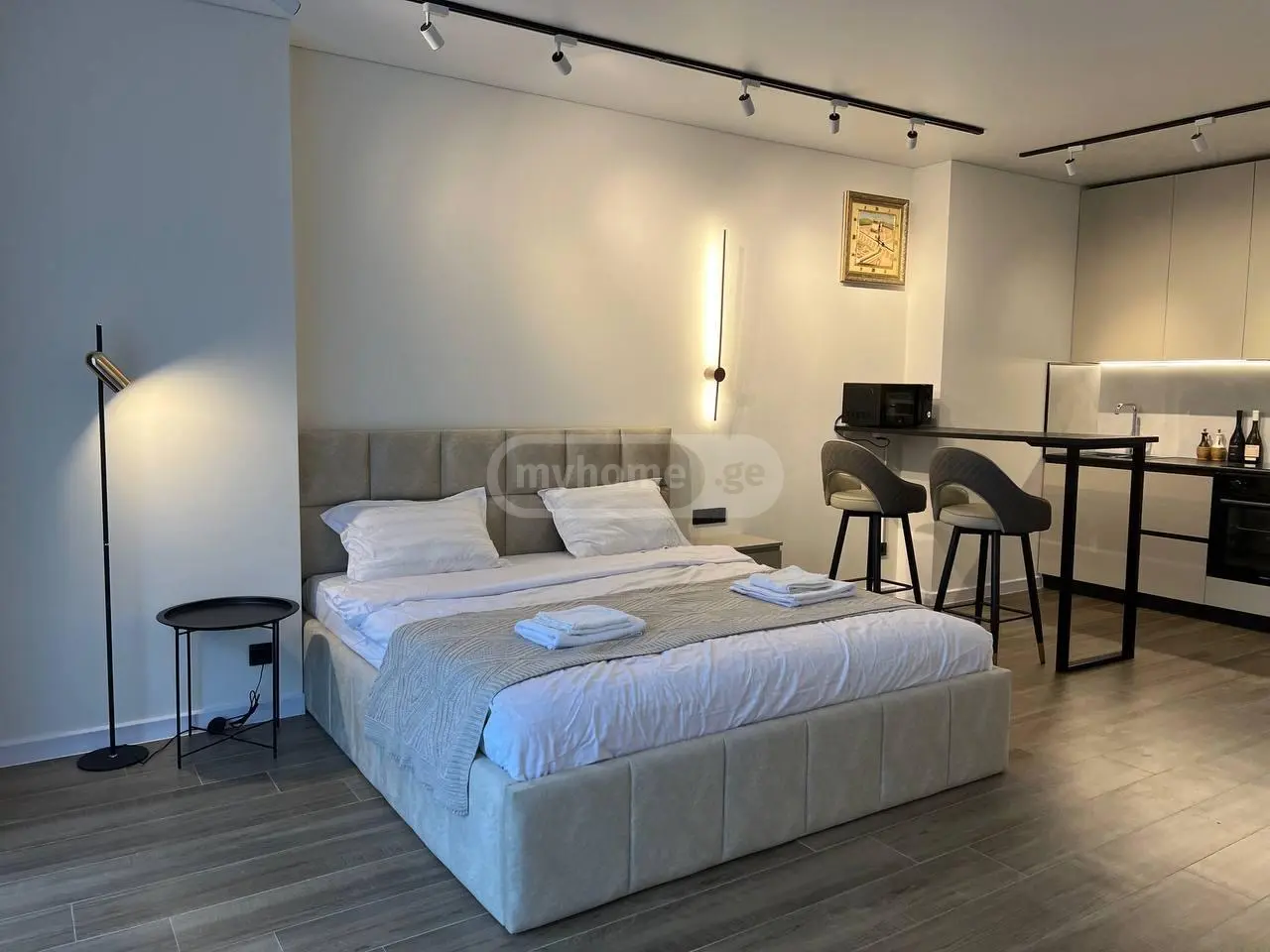 For Sale 1 Room Apartment view 2