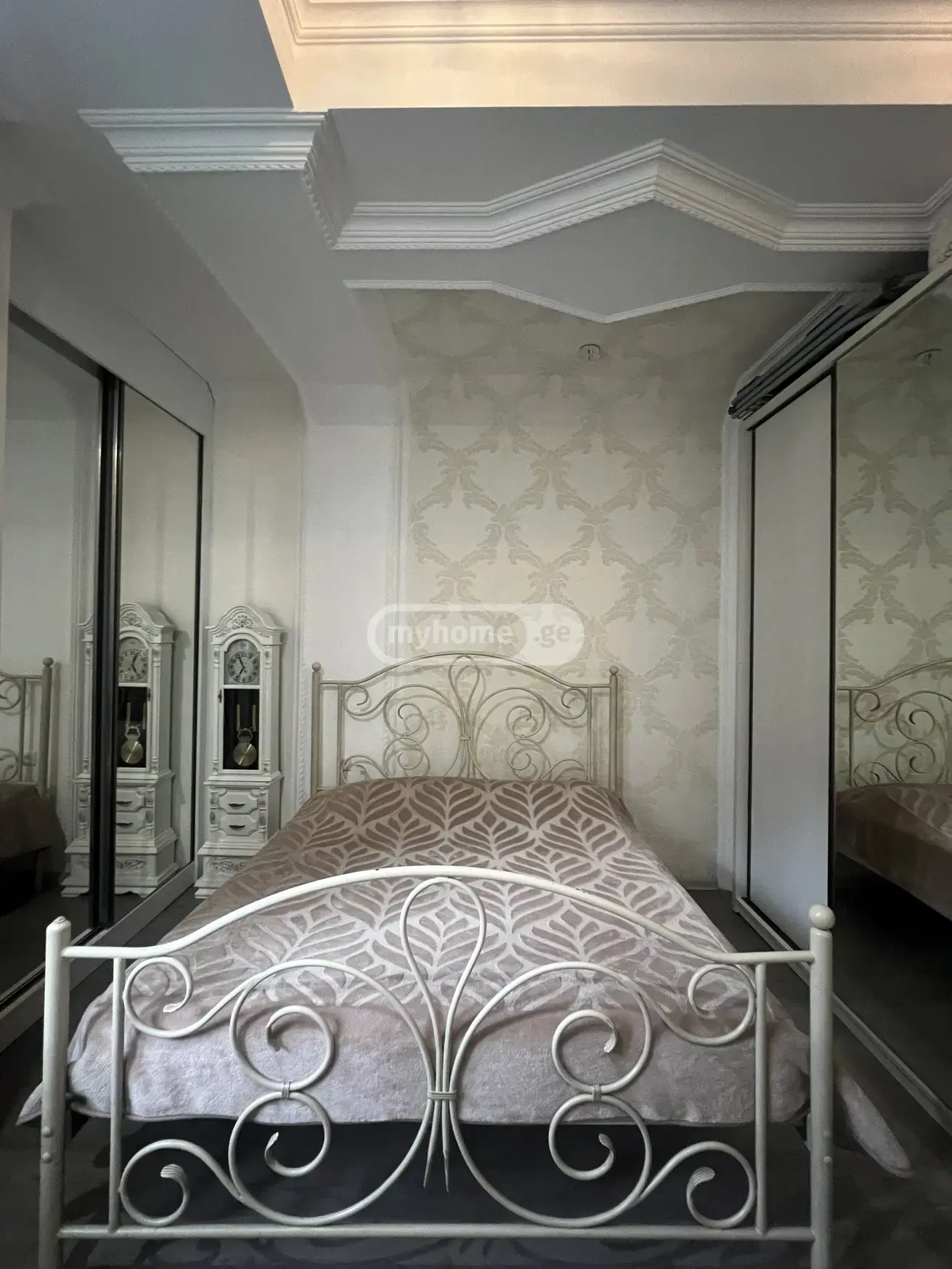 For Rent 2 Room Apartment Kutaisshi view 5