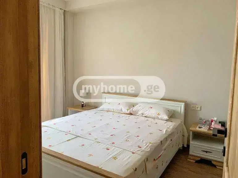 For Rent 3 Room Apartment Kutaisshi view 3