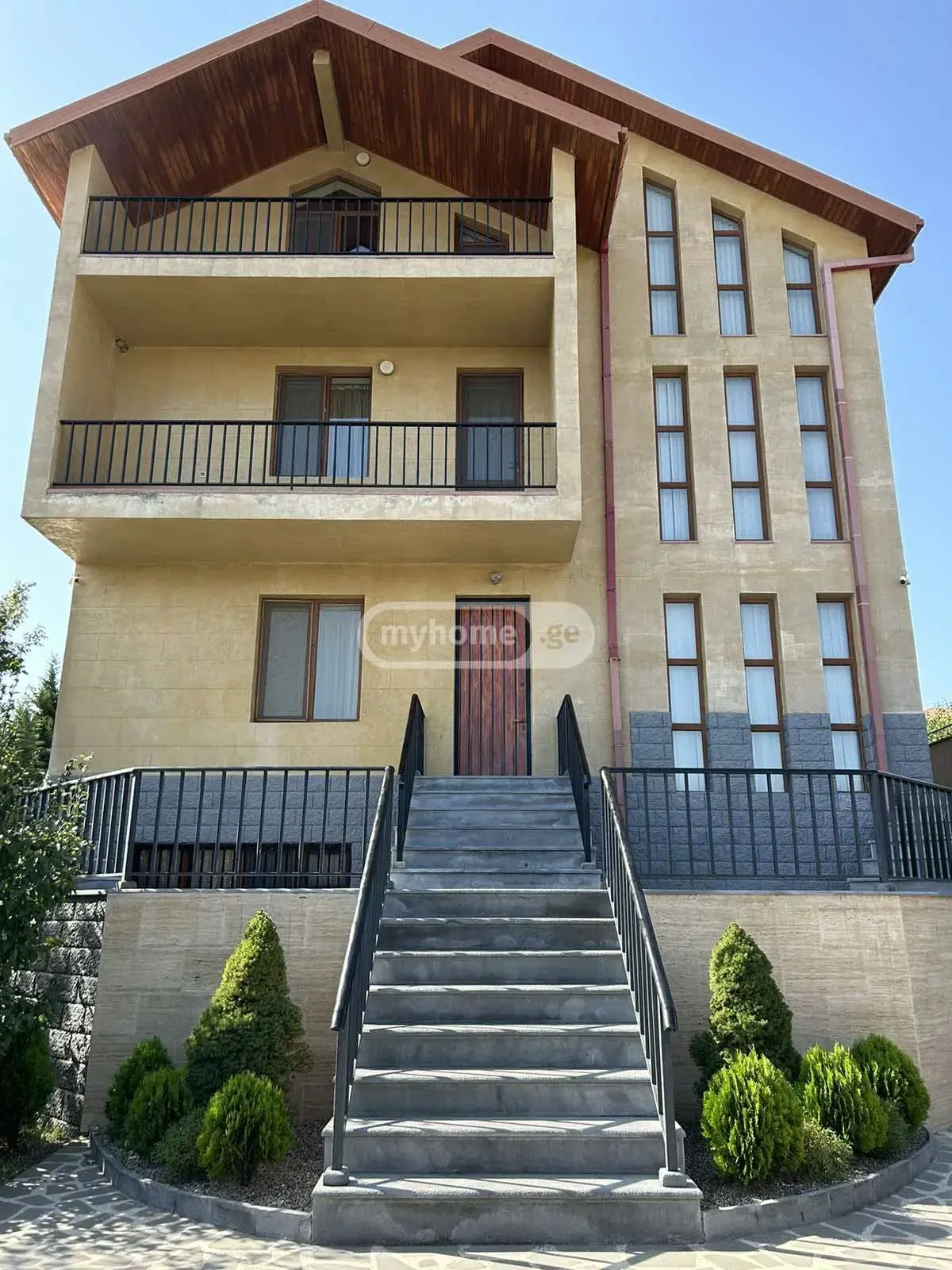 For Rent 10+ Room Private House Mtatsmindaze view 1