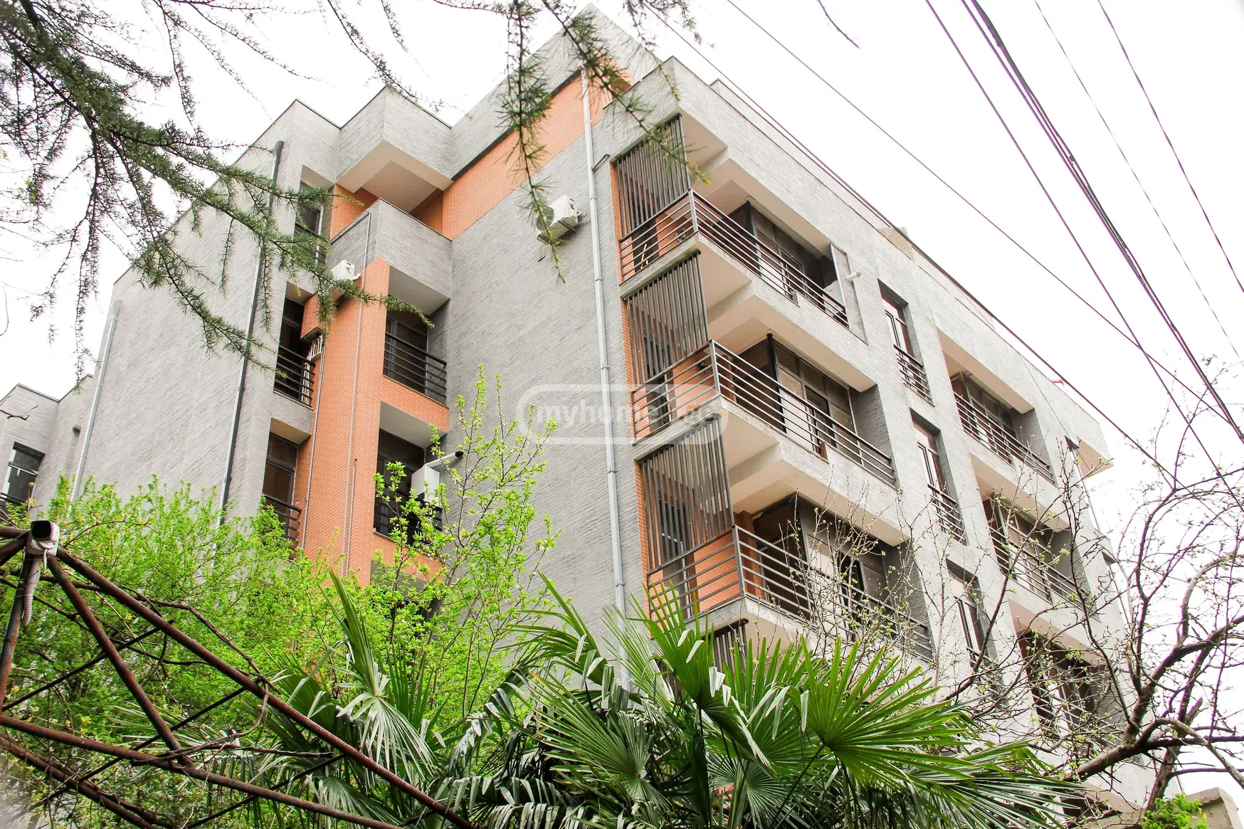 For Rent 3 Room Apartment Kutaisshi view 8