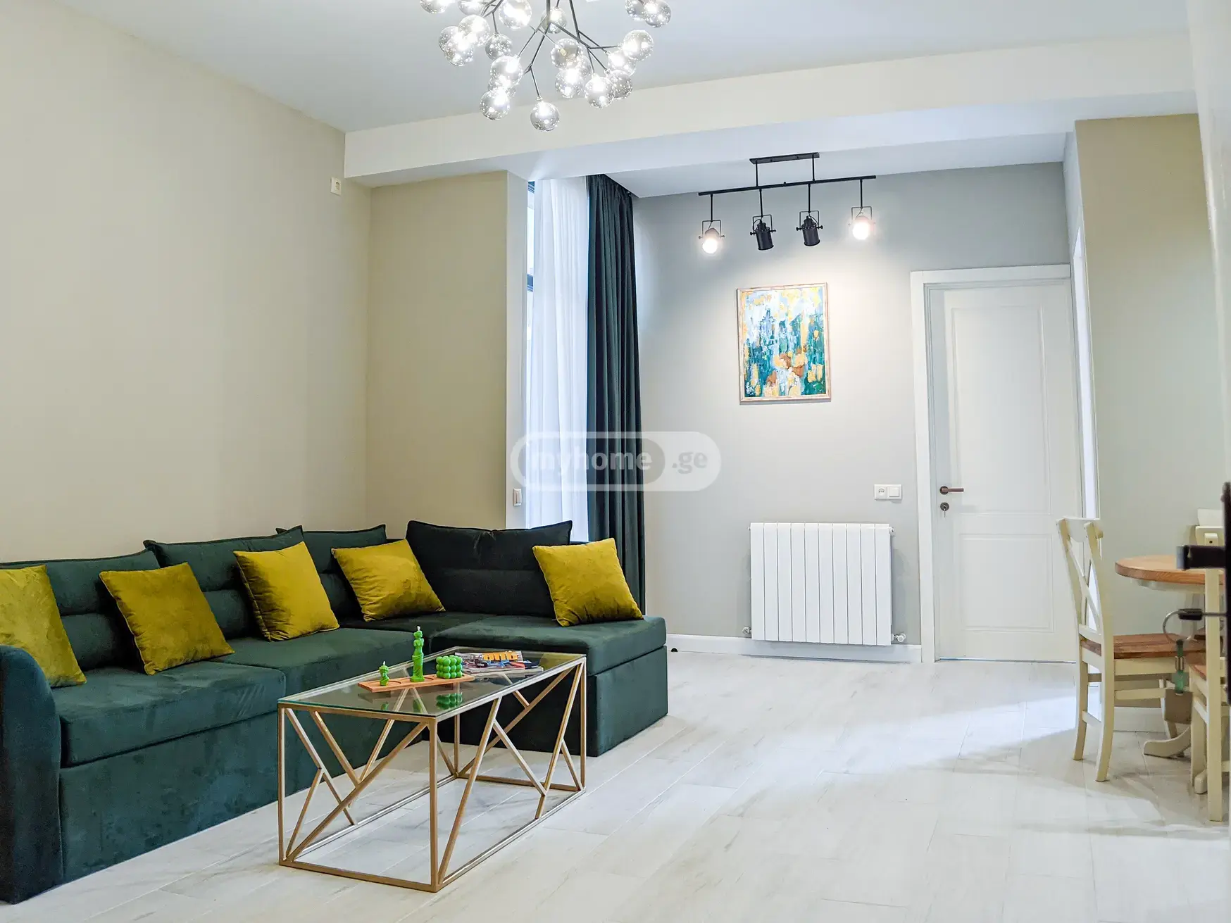 For Rent 3 Room Apartment Kutaisshi view 2