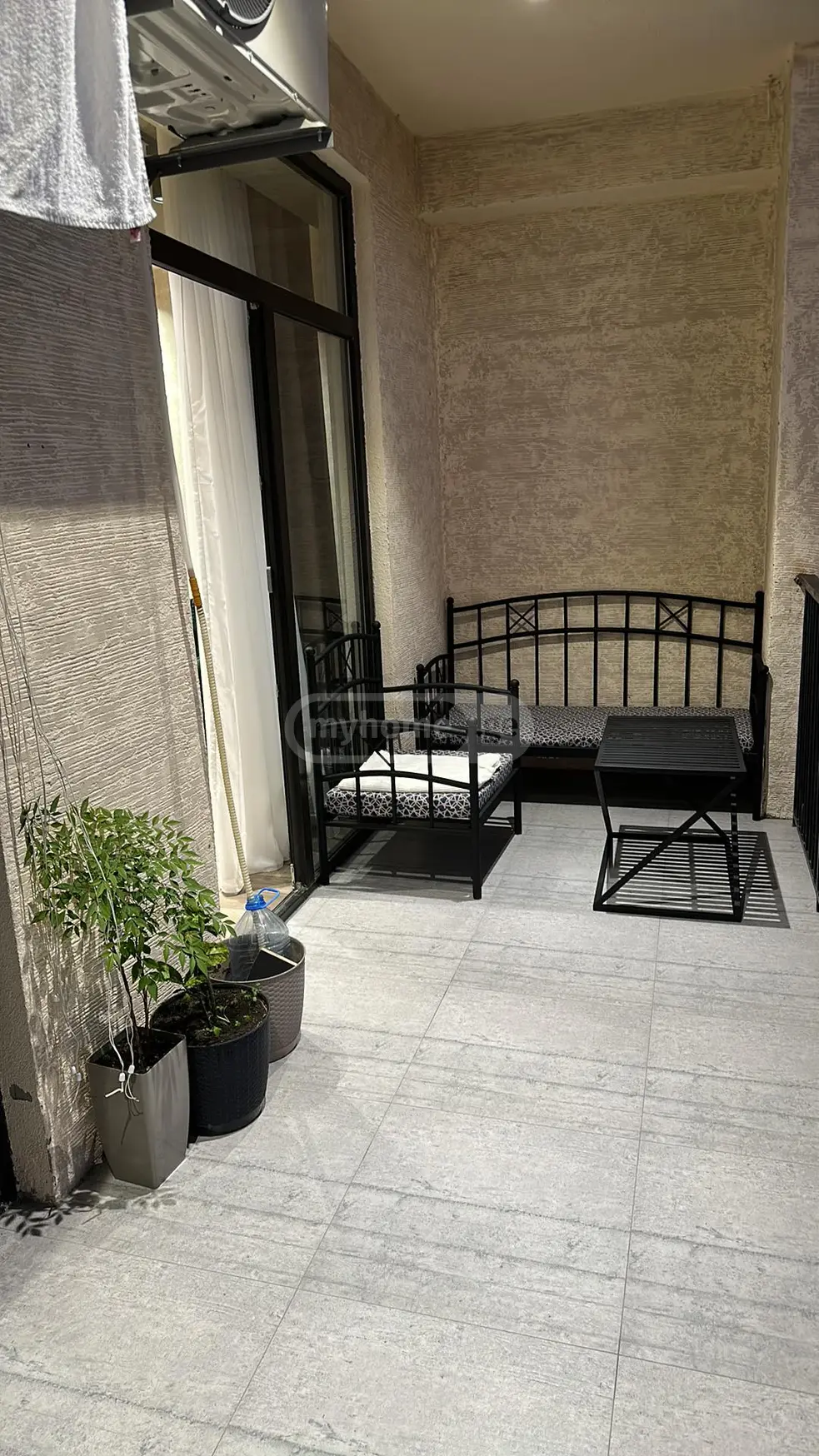 4 Room Flat Daily Rent. Isani view 24