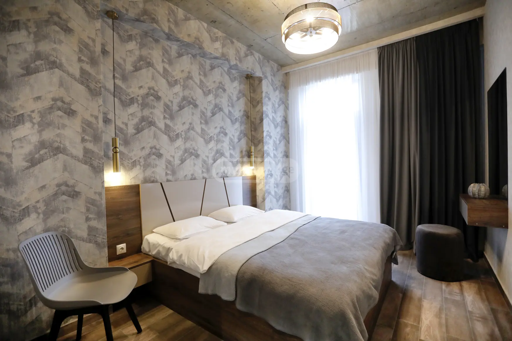 4 Room Flat Daily Rent. Isani view 18