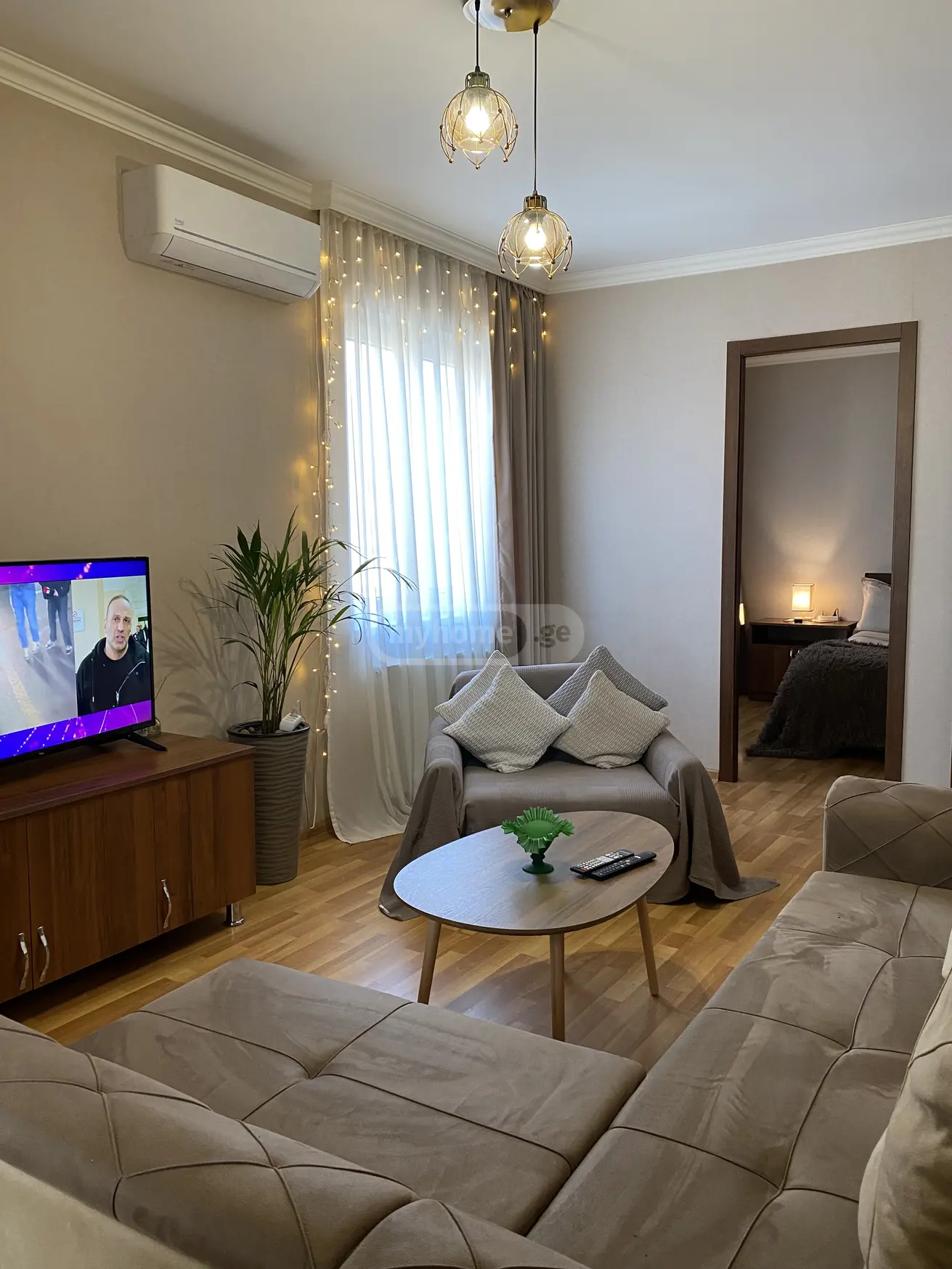 Daily Rent 2 Room Apartment Chughuretshi, 2 of 10