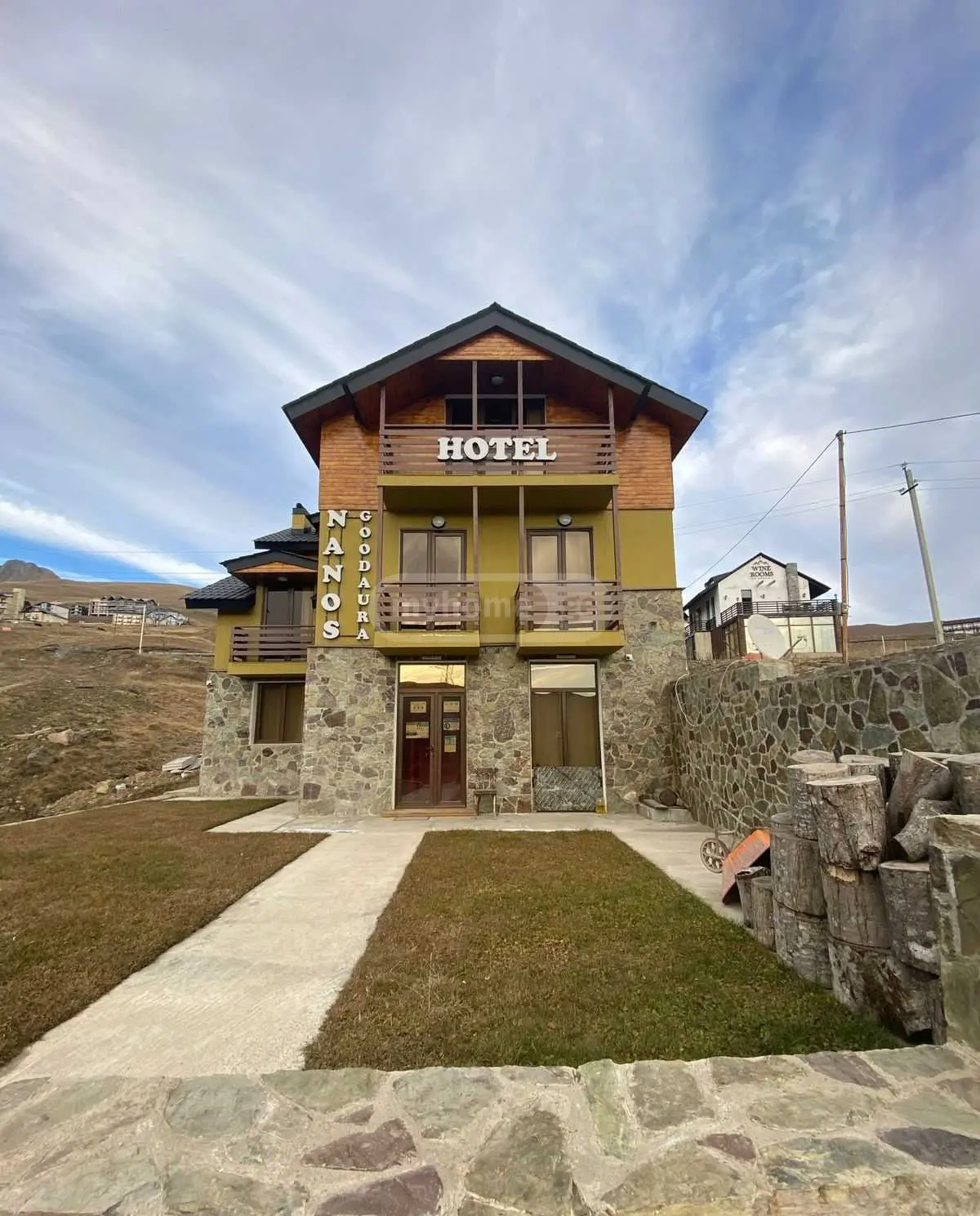 For Sale 9 Room Sastumro Gudaurshi, 1 of 12