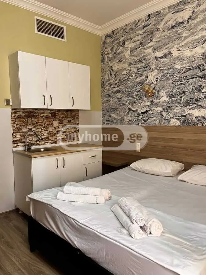 For Sale 10+ Room Sastumro In Batumi, 8 of 11