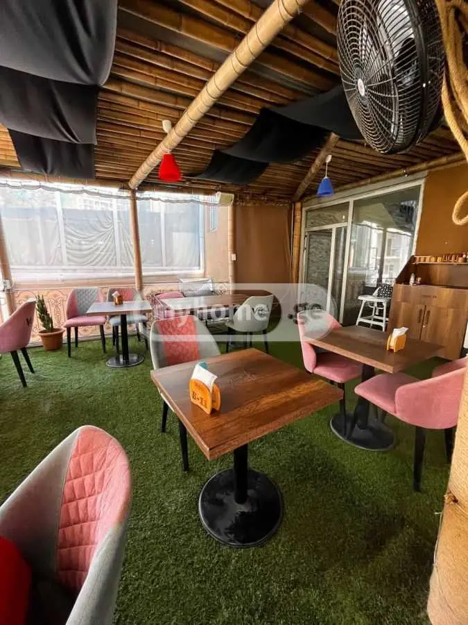For Sale 10+ Room Sastumro In Batumi, 4 of 11