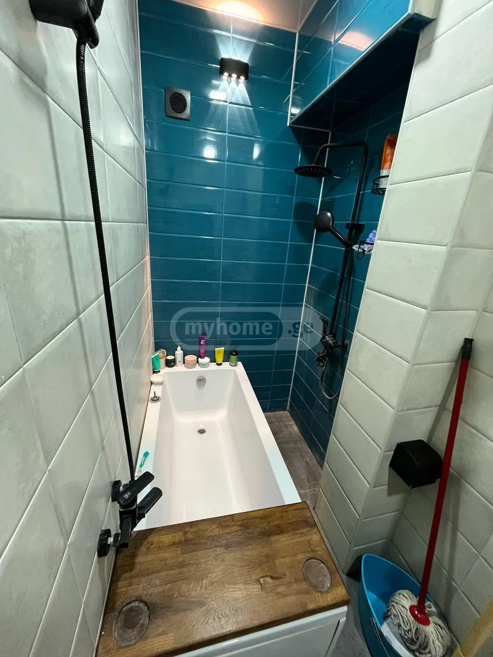 For Sale 5 Room Apartment Kutaisshi view 9