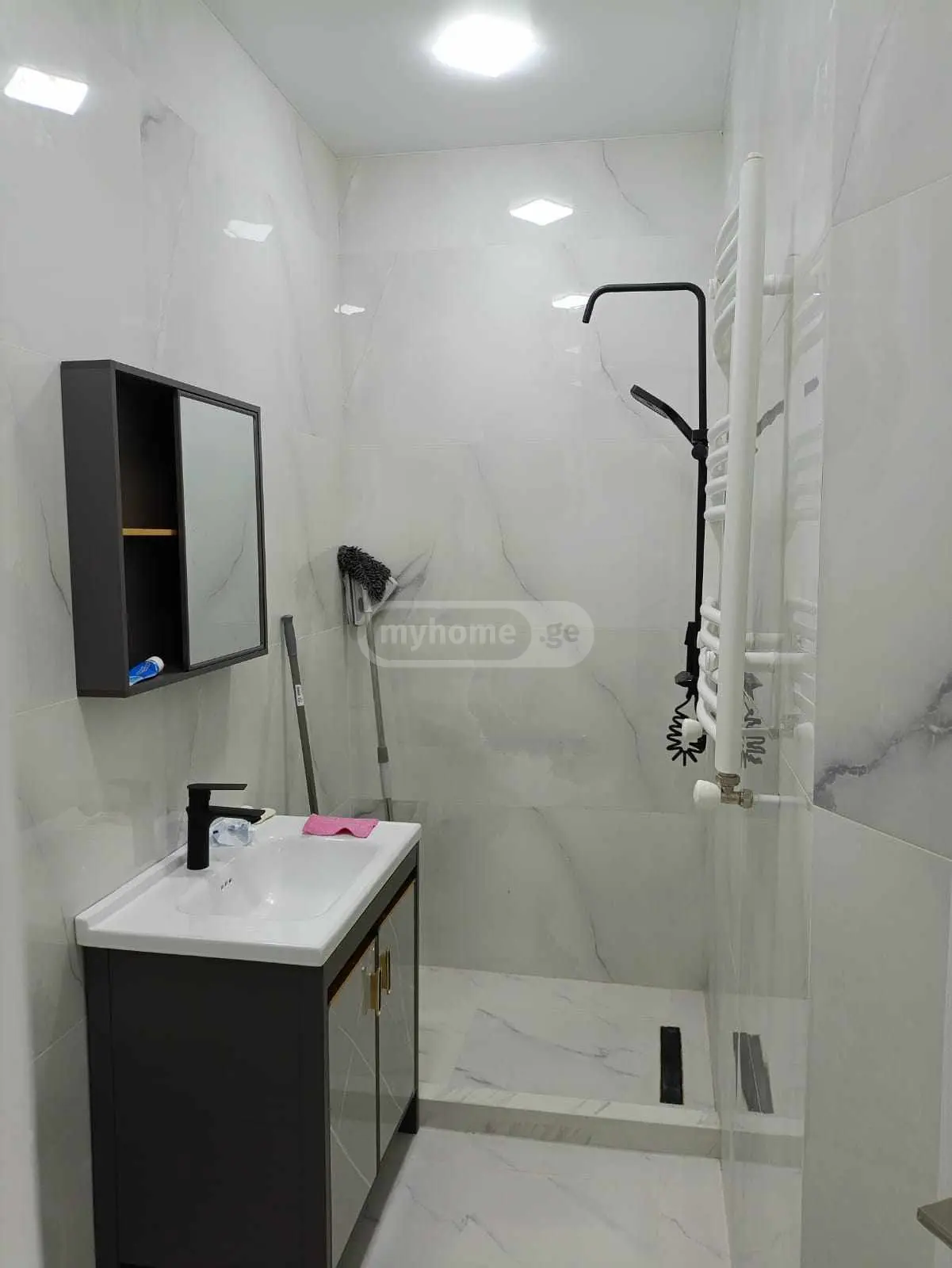 Daily Rent 2 Room Apartment view 2