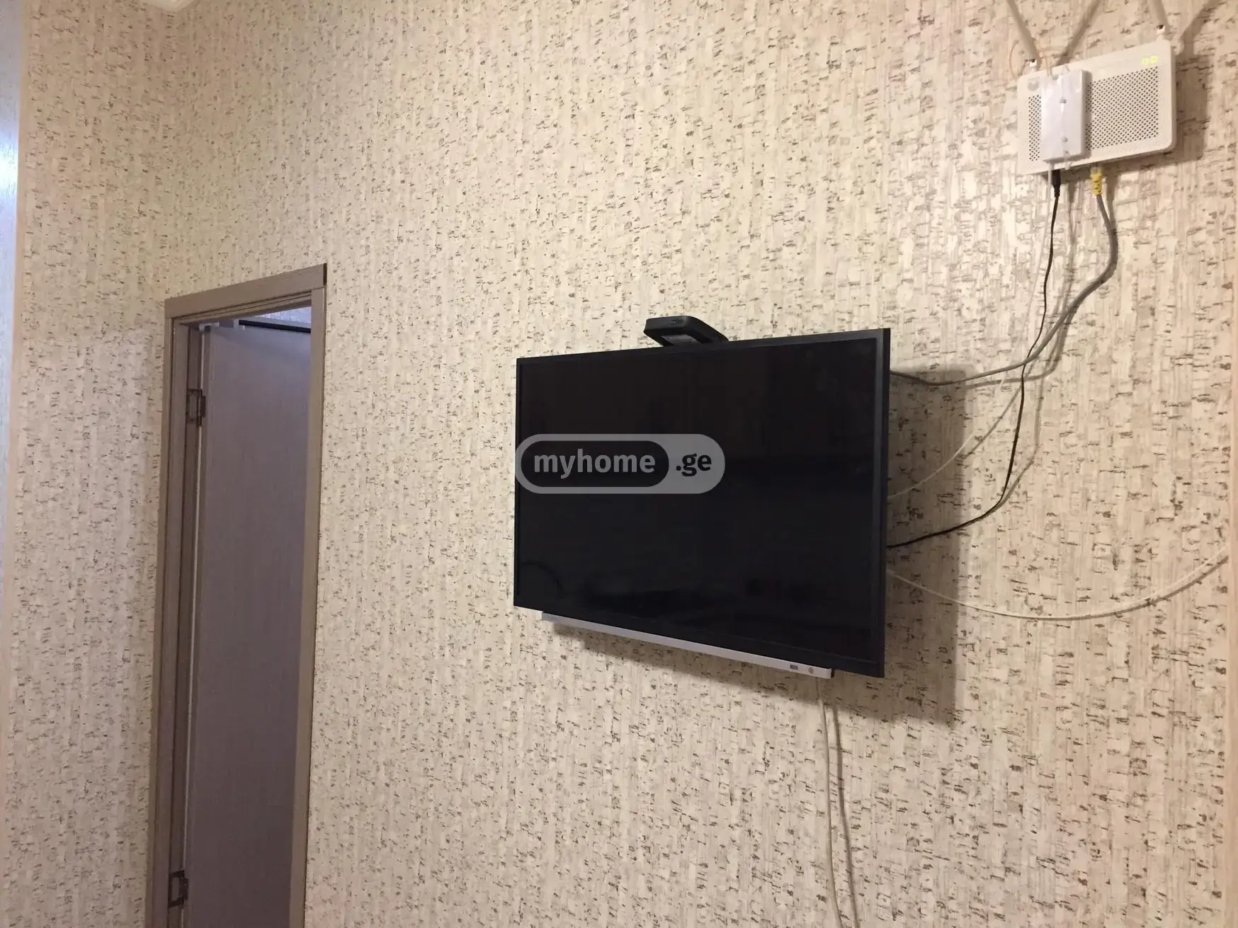 For Rent 3 Room Apartment Kutaisshi view 2