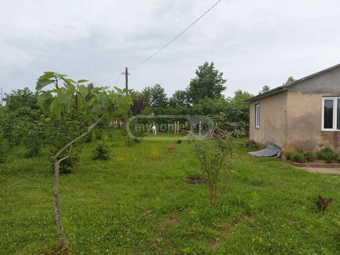 For Sale 3 Room Private House Zugdidis Munitsipalitetshi view 3