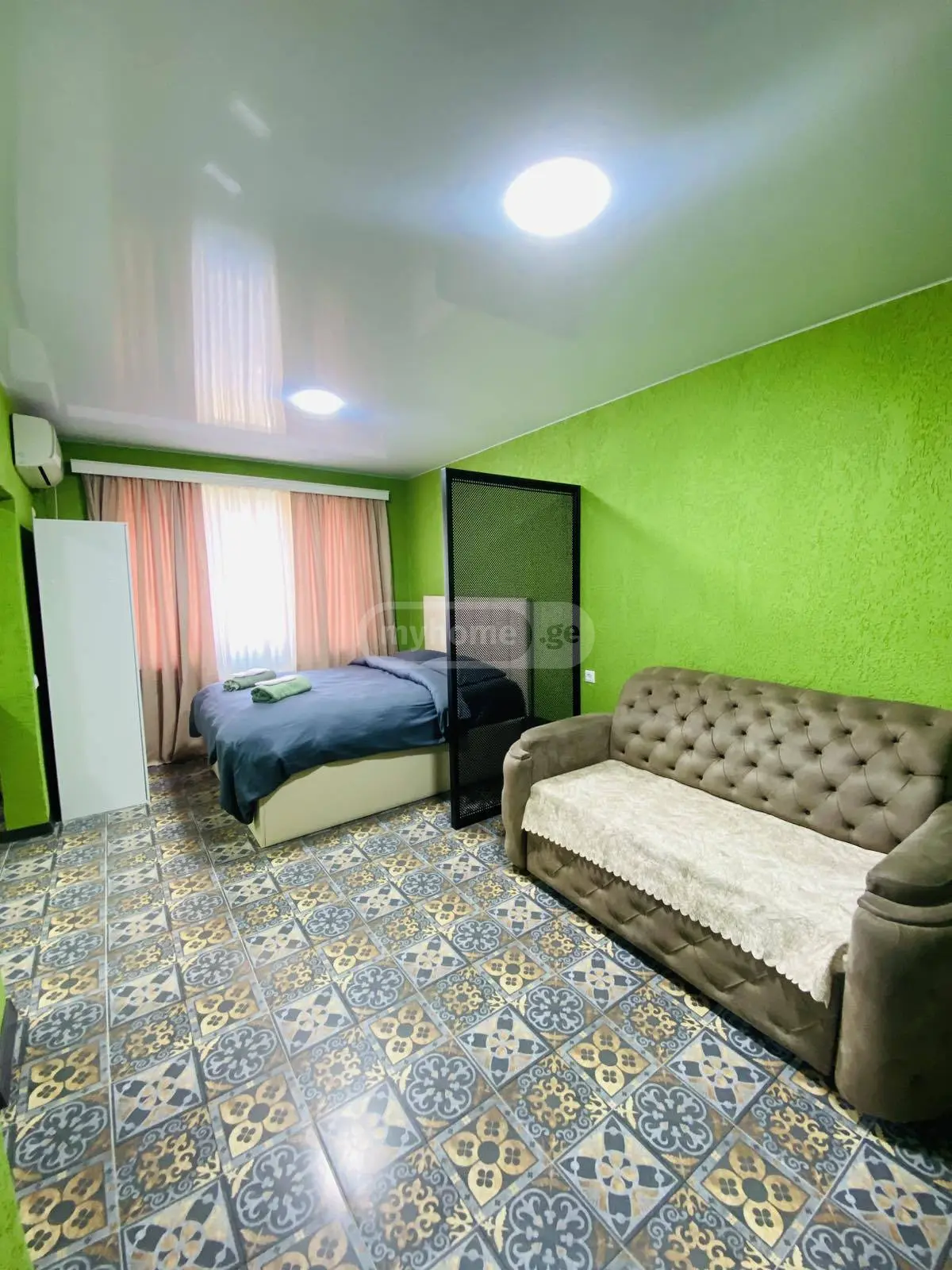 Daily Rent 1 Room Apartment Kutaisshi view 13