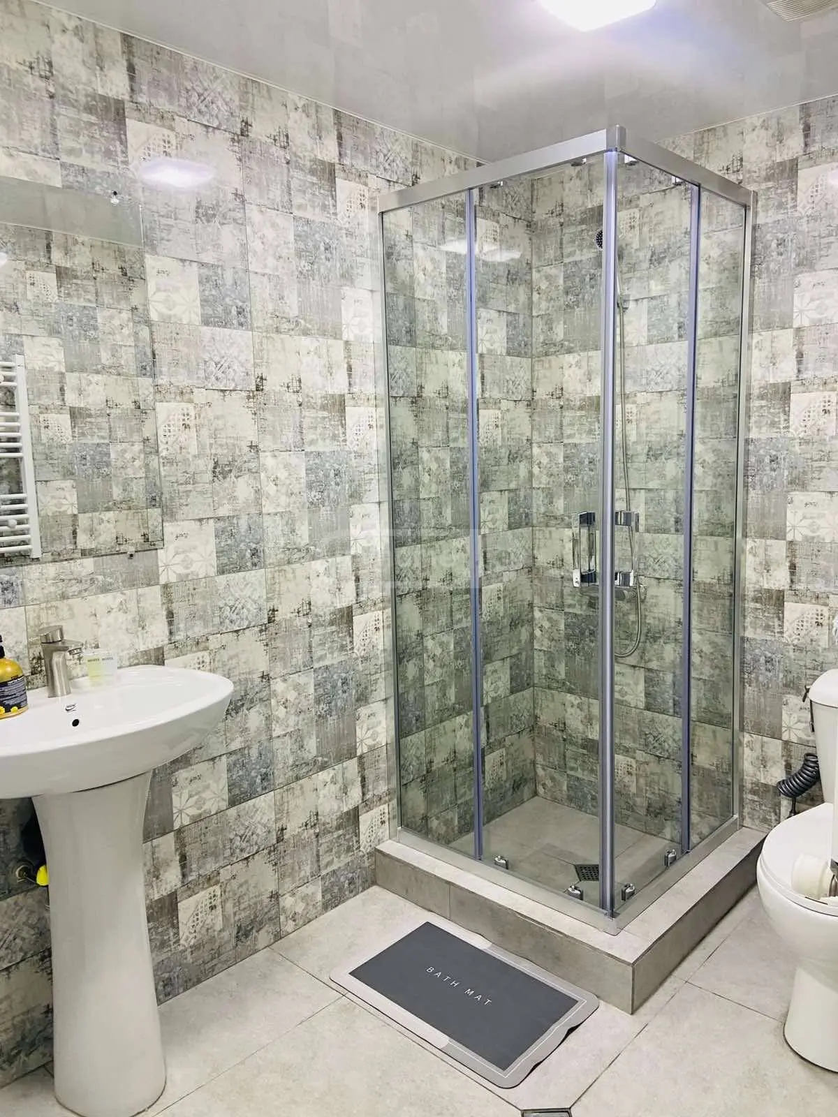 Daily Rent 2 Room Apartment Kutaisshi view 8